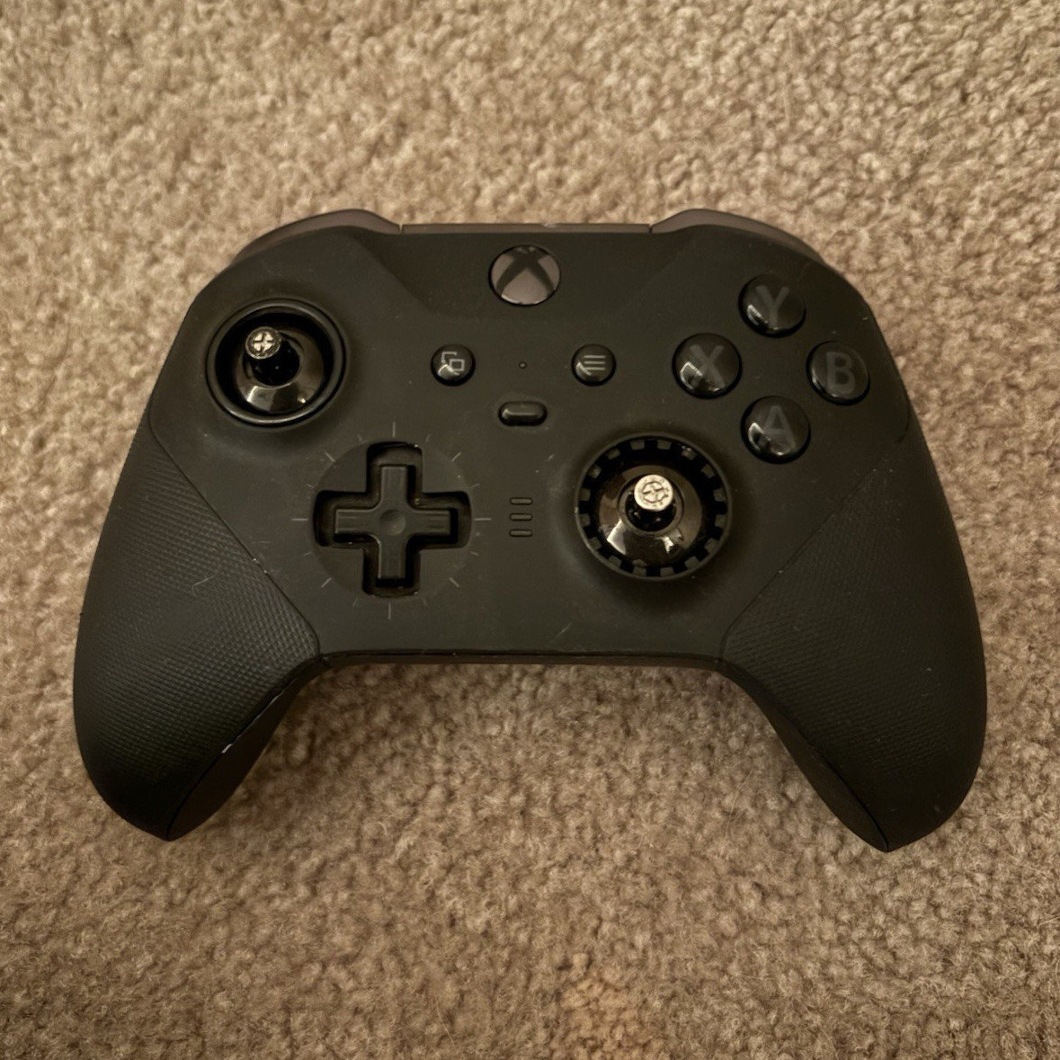 Microsoft Xbox Elite Series 2 Controller w/ Attachments & Carrying Case