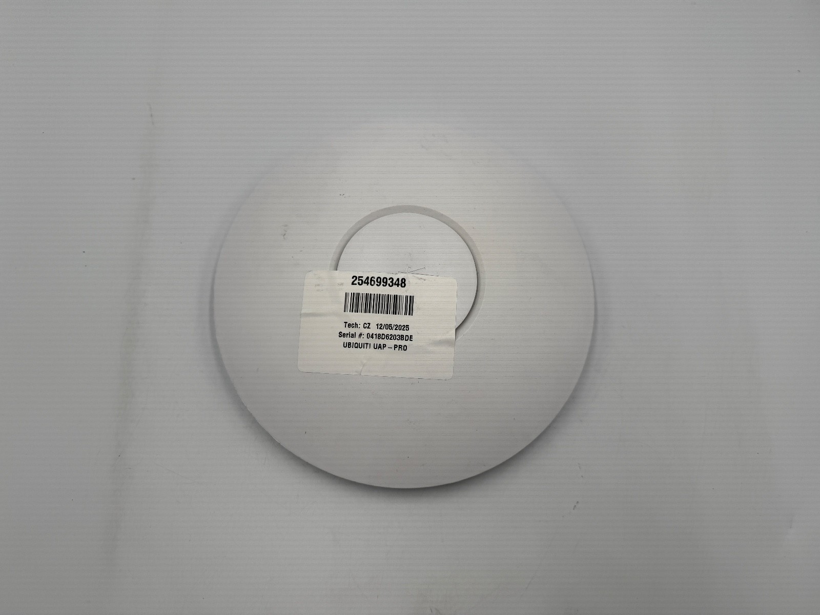Ubiquiti UniFi AP Pro UAP-Pro Wireless Access Point