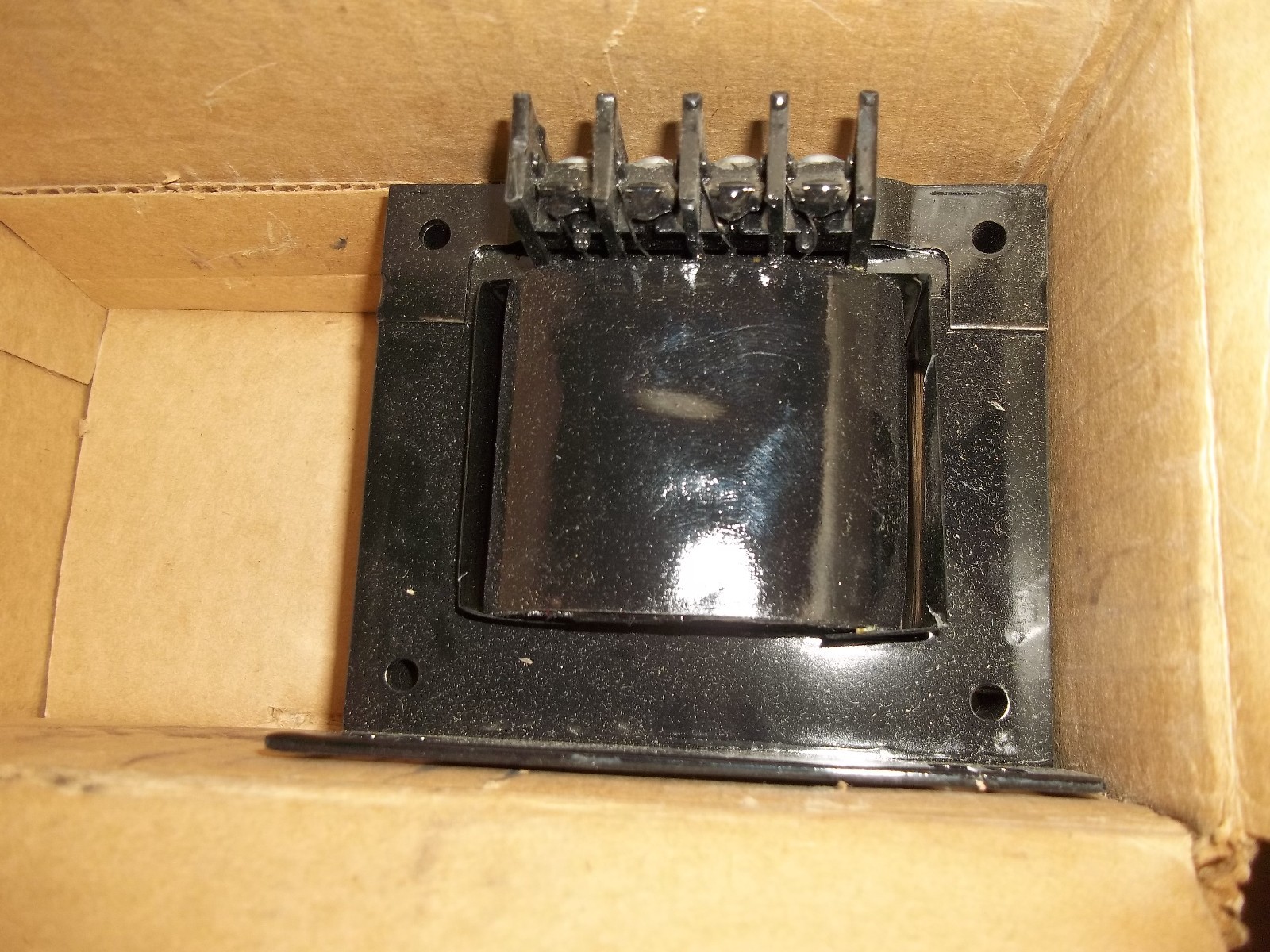 NIB HAMMOND MT150MQMJ 150VA 50/60 HZ CONTROL TRANSFORMER (380)