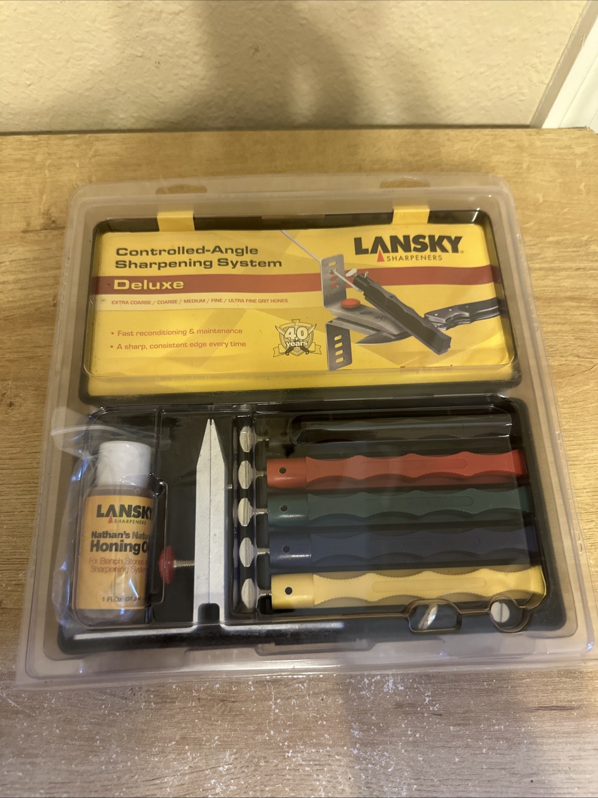 Lansky Deluxe 5-Stone Controlled-Angle Precision Knife Sharpening System - LKCLX