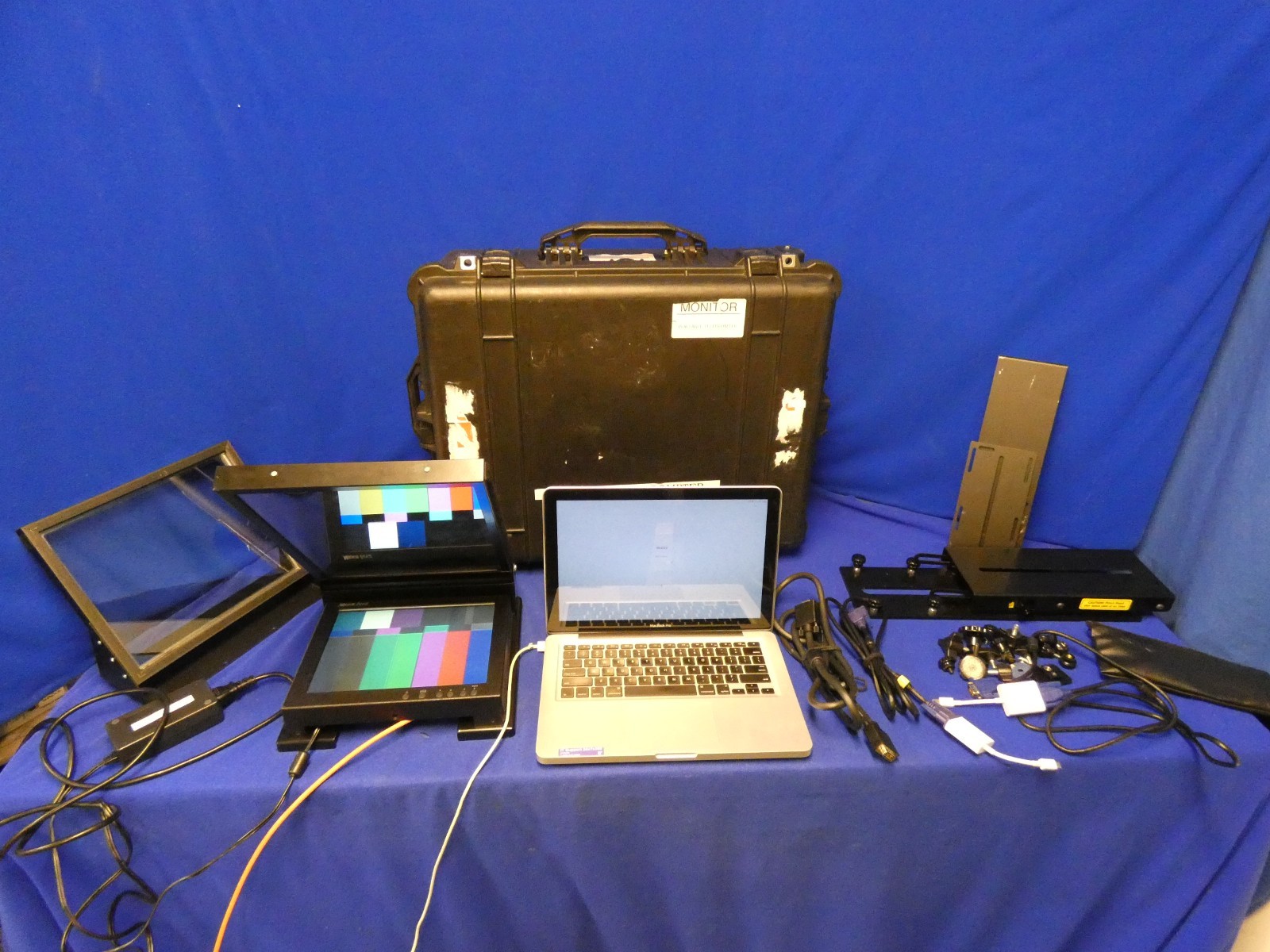 Viewport 10.4" Portable Analog Teleprompter Monitor, Sled, Pelican 1610 Case