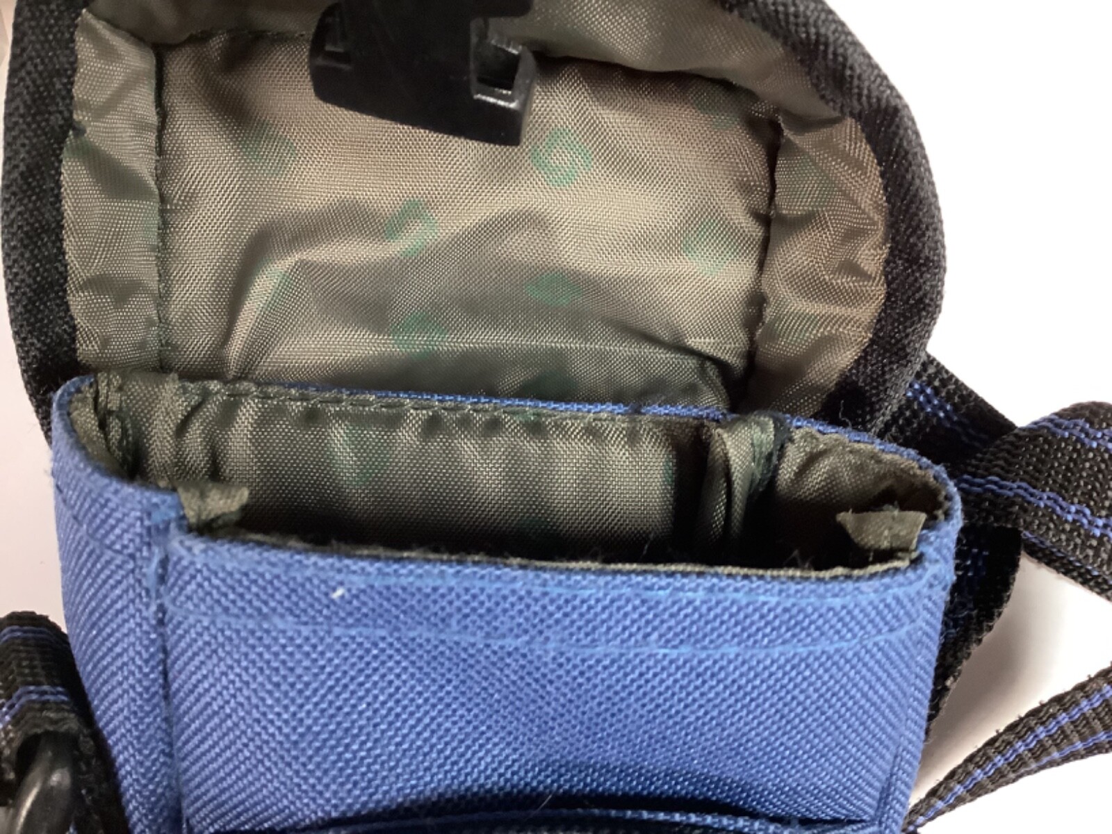 Genuine Samsonite Compact Camera Case Blue Adjustable Strap Multiple Pockets