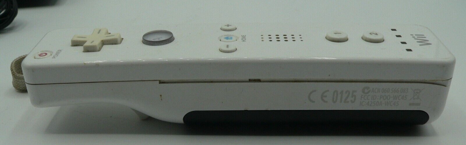 Psyclone Charging Station with Wii Controller, battery and Cord Tested Working