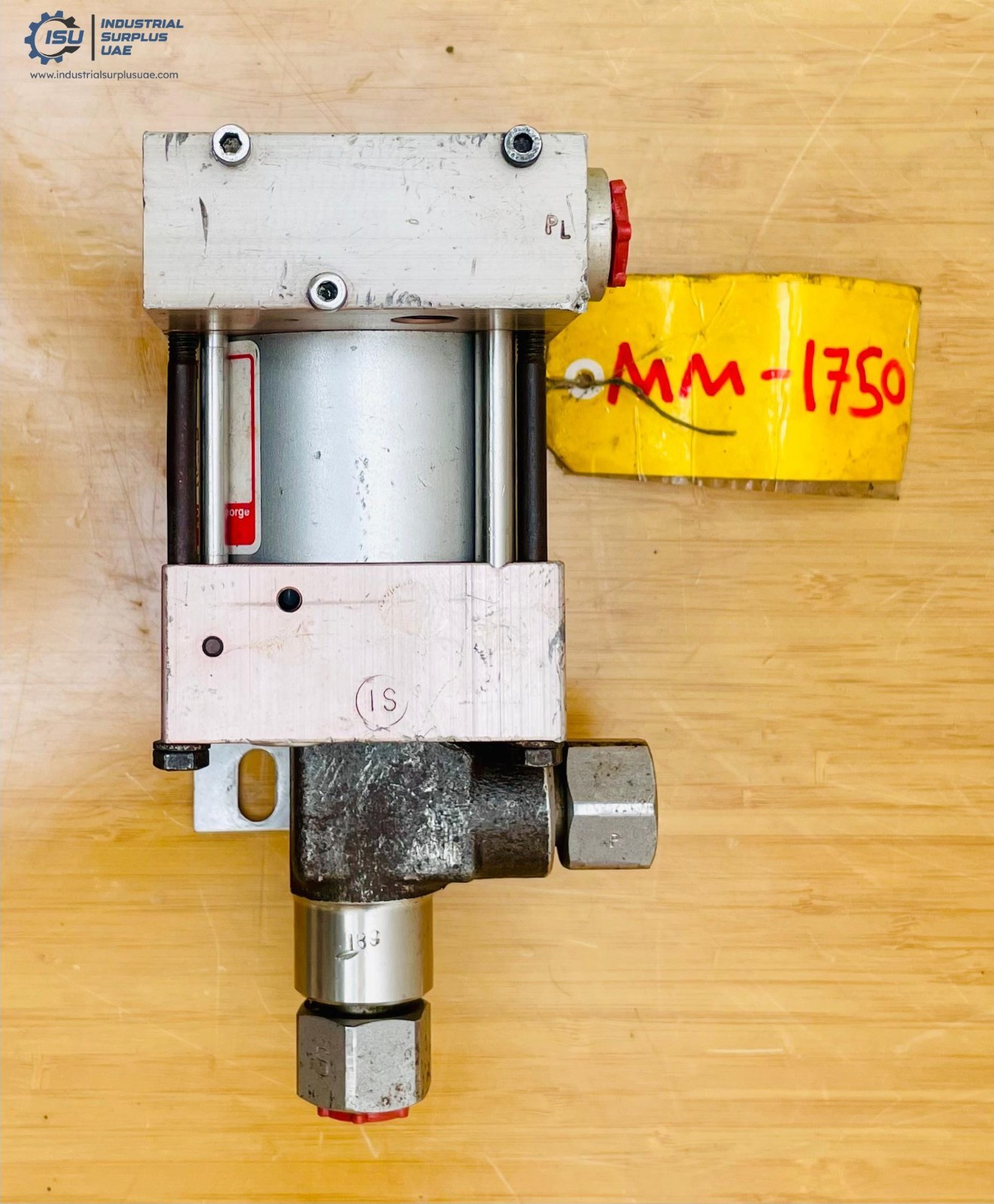 Maximator M-189-LHD Pneumatic Air Driven Liquid/Fluid Pump 31900 PSI 220:1 Ratio