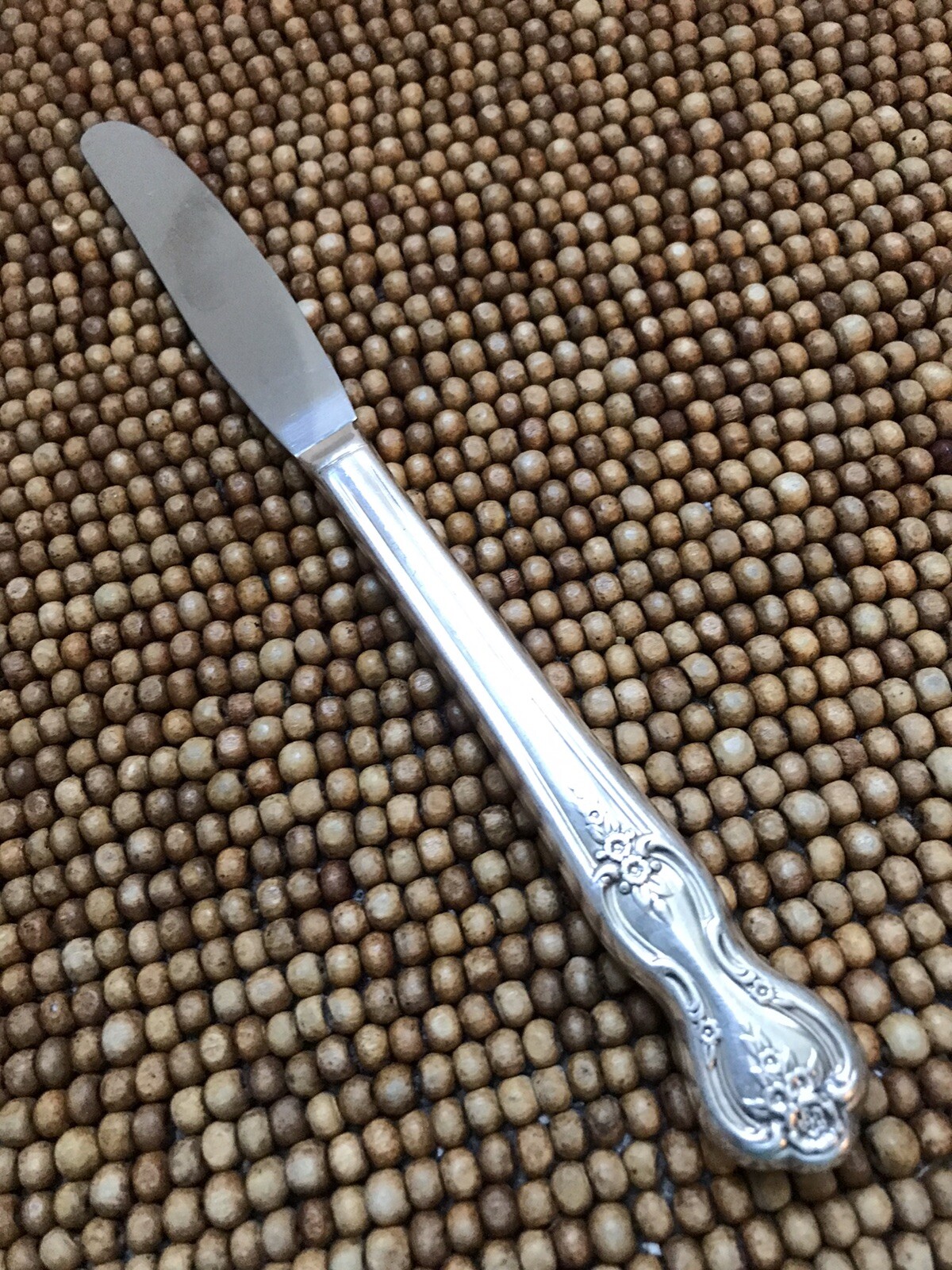Rogers IS Silverplate Floral INSPIRATION MAGNOLIA Hollow Dinner Knife 8.5"