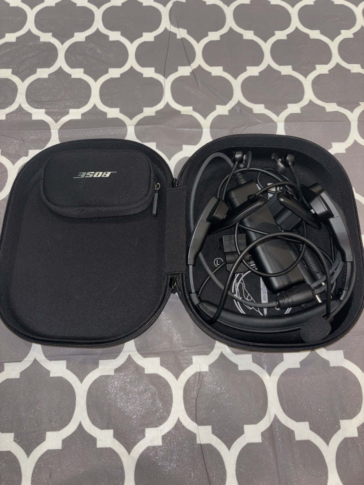 Bose ProFlight Series 2 Aviation Headset Black NON Bluetooth. Tested Working