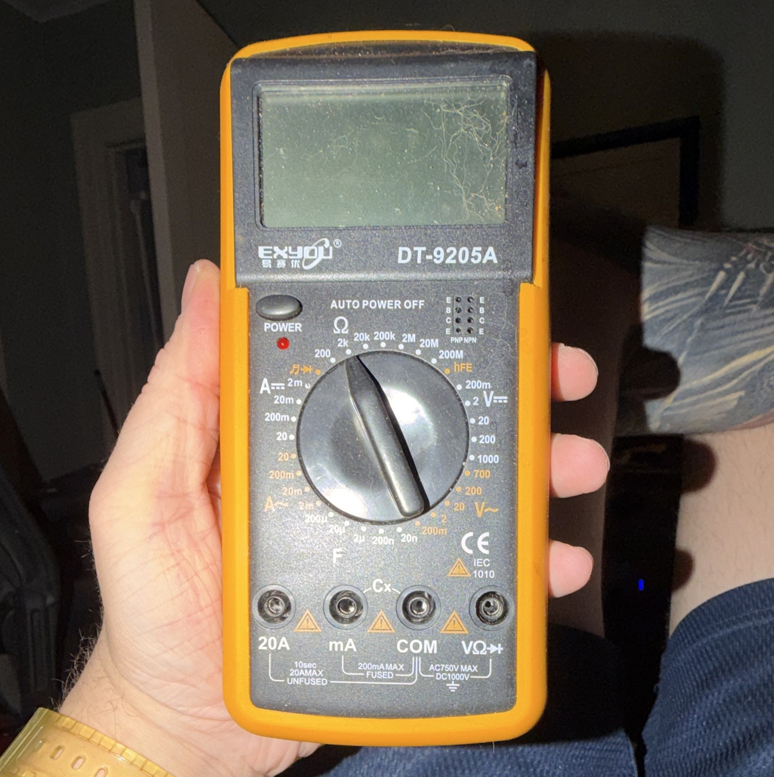 EXYDI DT-9205A Digital Handheld Multimeter 2000 Count Auto Power Off