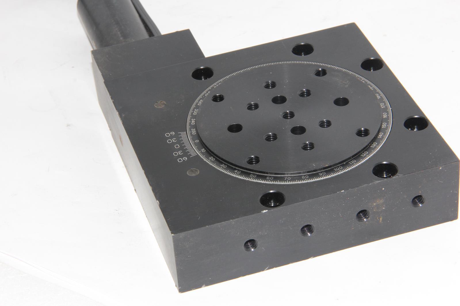 NEWPORT 495B Precision Rotation Stage