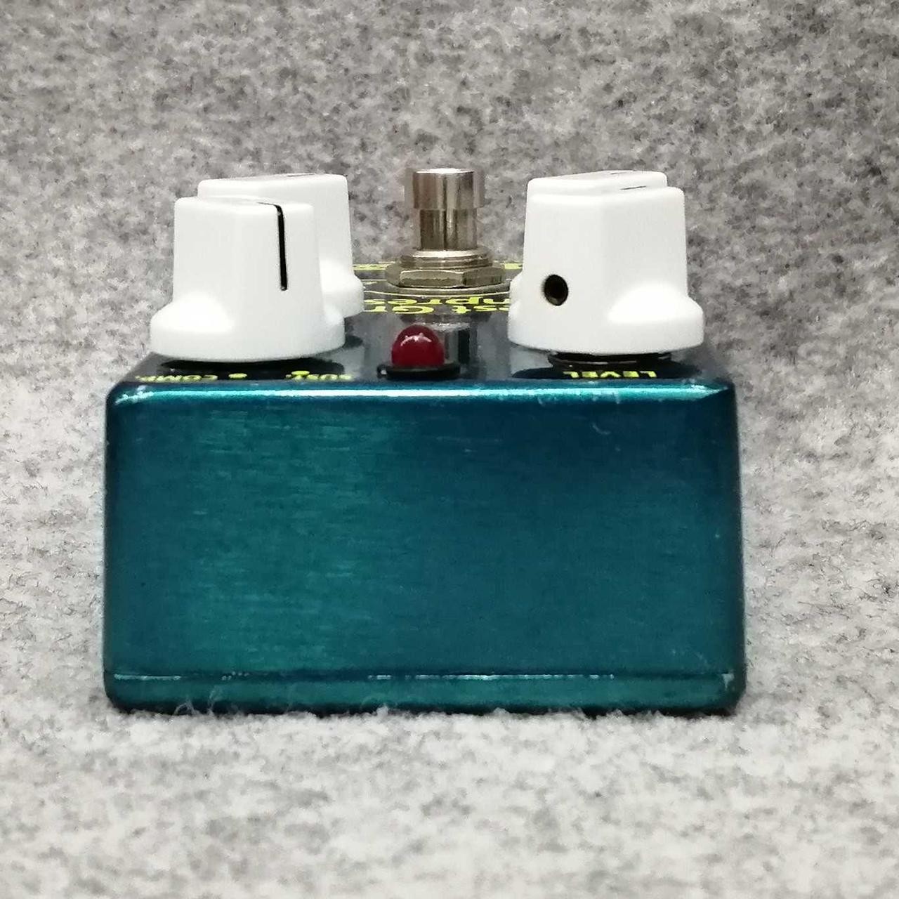 MAD PROFESSOR New Forest Green Compressor Model