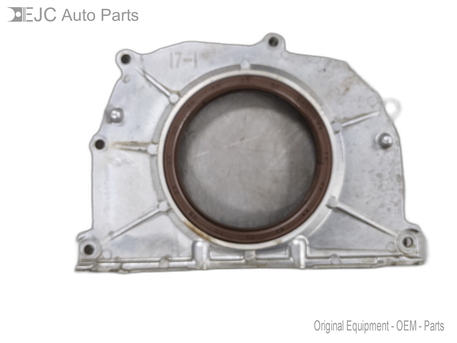 Rear Oil Seal Housing For 14-16 Toyota Highlander  3.5 1138131021
