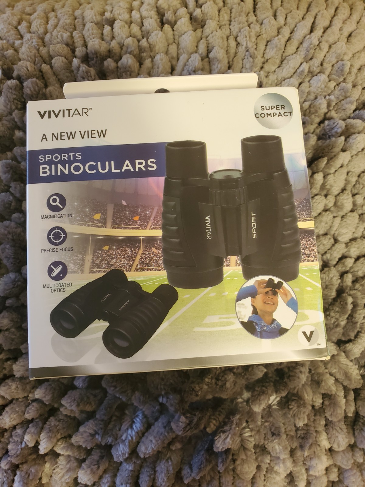 Vivitar Super Compact Sports Binoculars. Super Compact Size And Lightweight