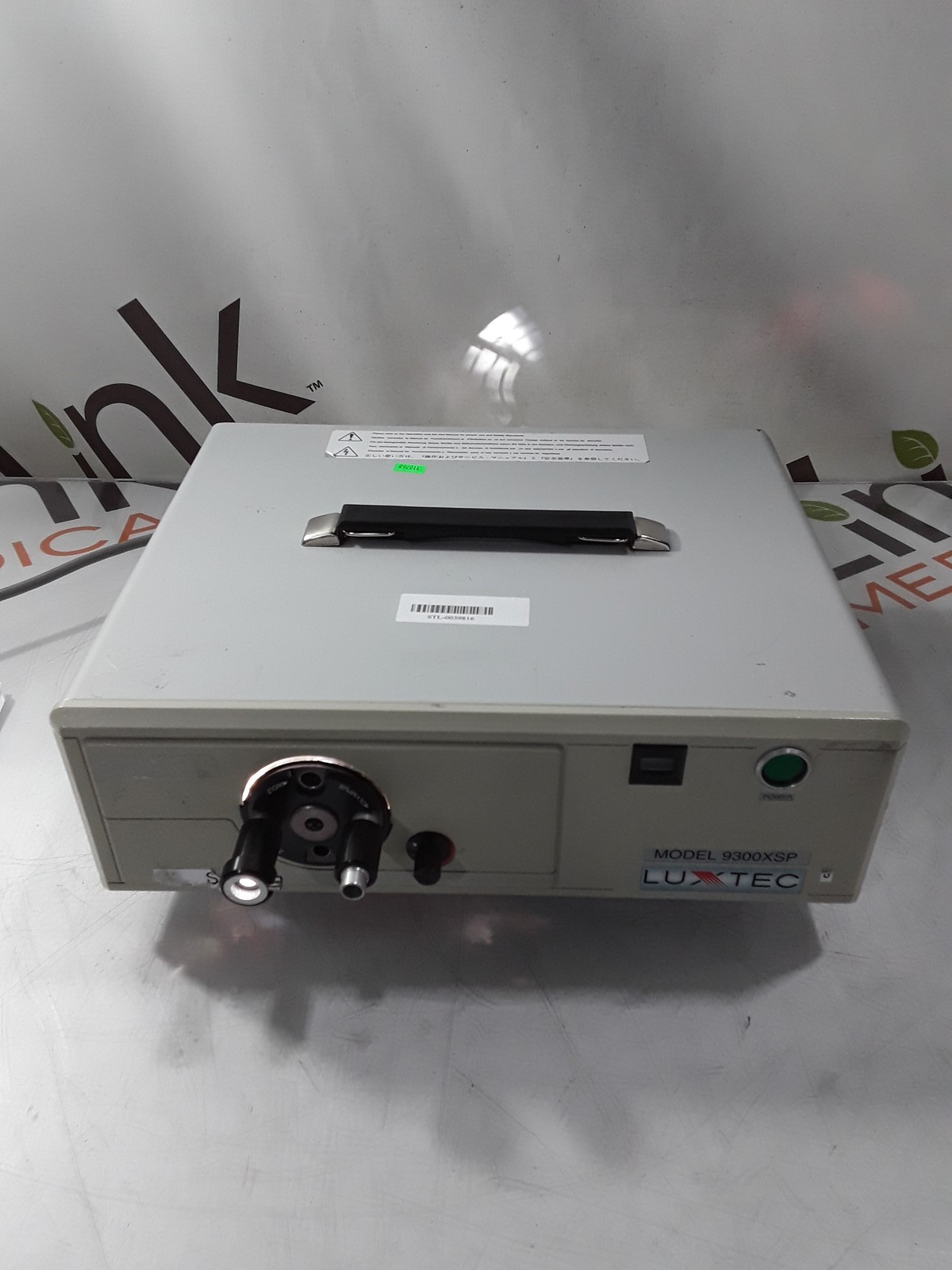Luxtec 9300XSP Light Source