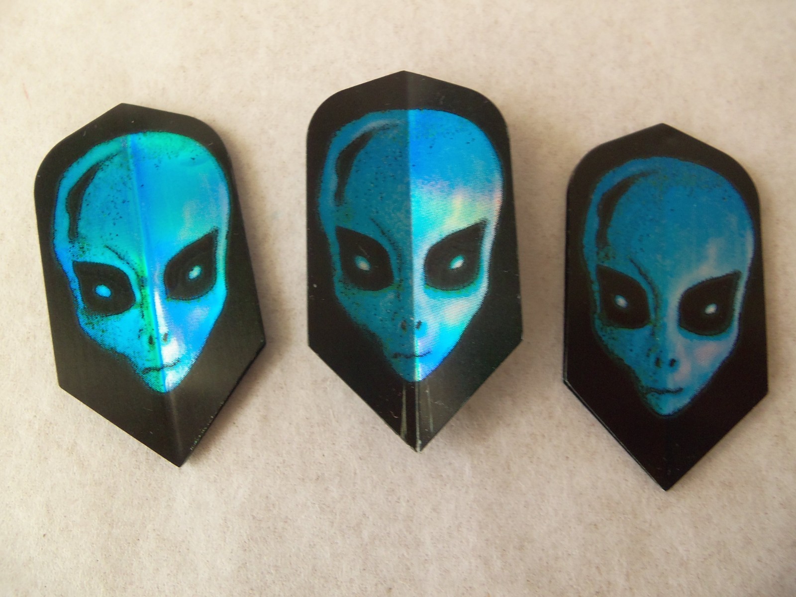 Alien Blue UFO Skull Heads Dart Flights!  3!  HOLOGRAPHIC!
