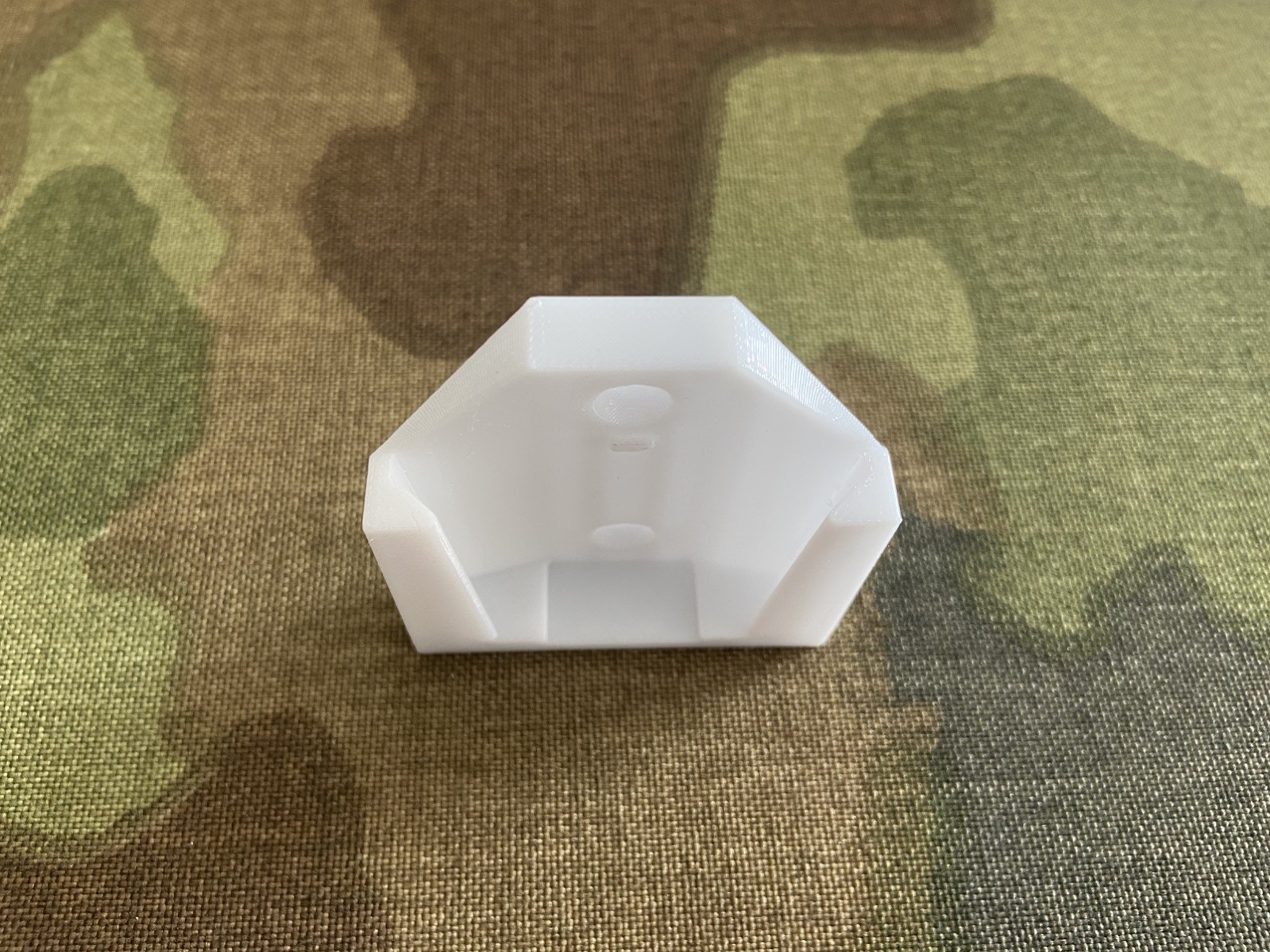M249 100 Round Nut Sack Ammo Pouch Wall Mount – 3D Printed Display / Organizer