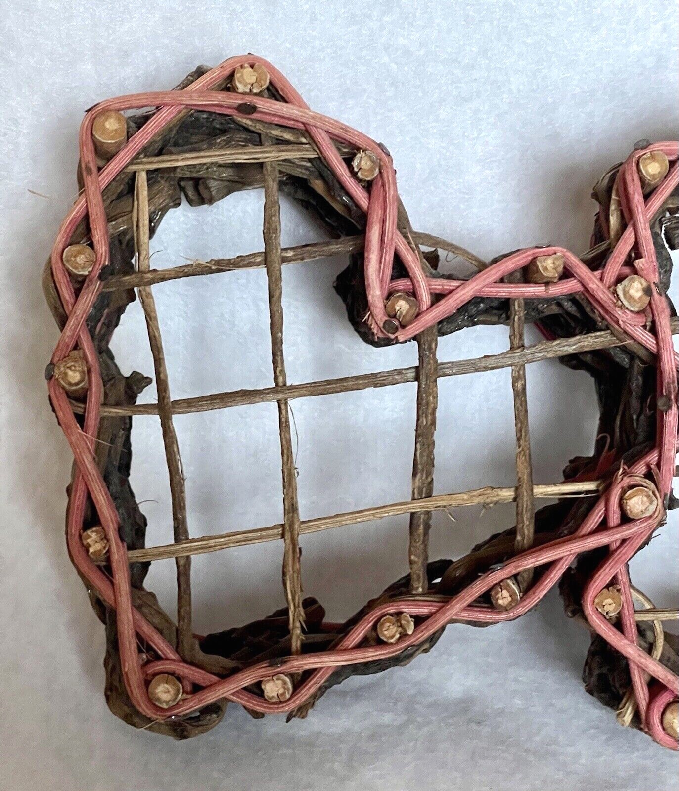 Rustic Woven Double Hearts Basket Pink Accent