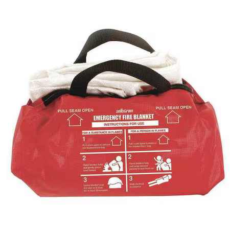 Sellstrom S97452 Fire Blanket And Duffel Bag, Fiberglass