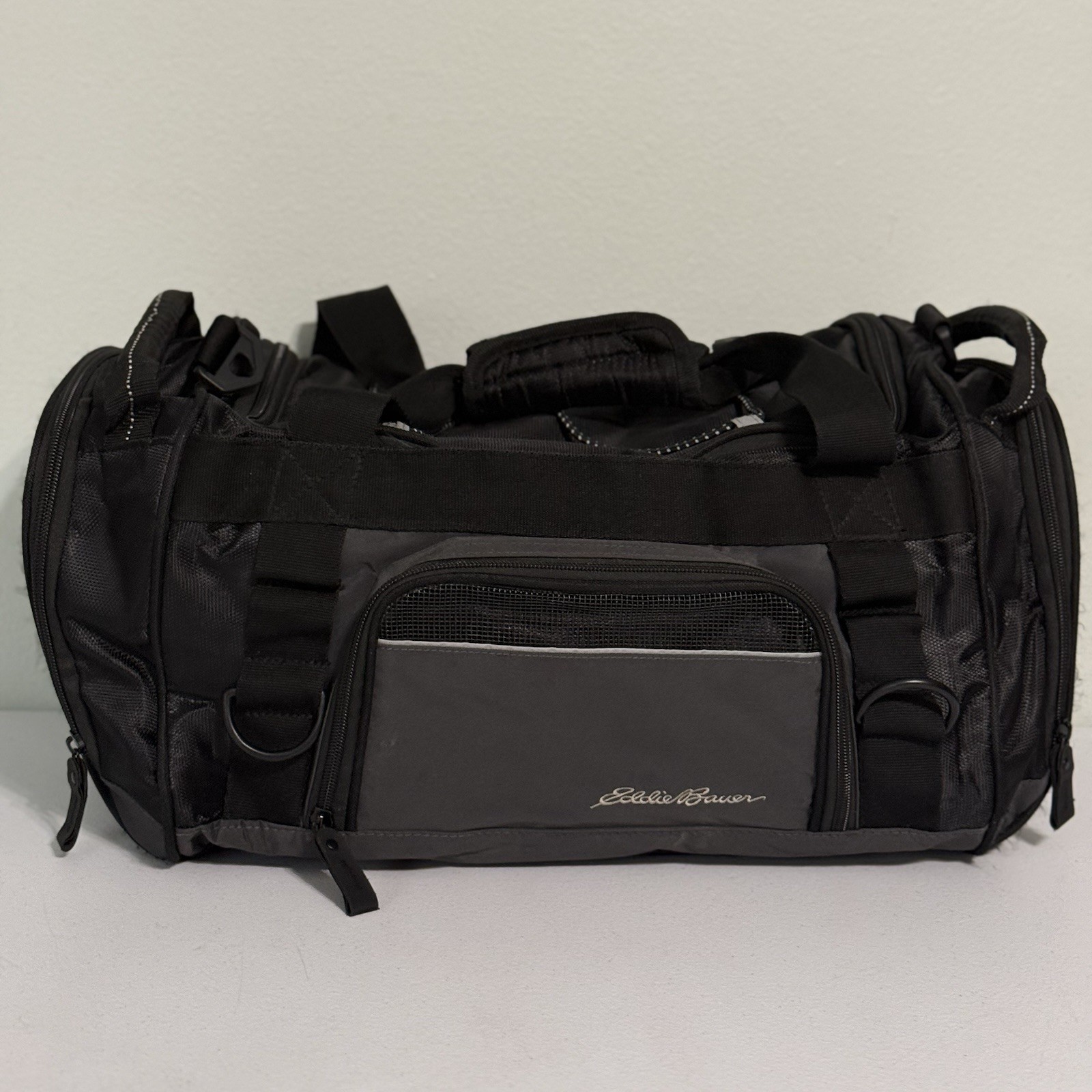 Y2K Eddie Bauer Canvas Duffle Bag 5 Zip Compartments Black/Gray Travel Gym Tote