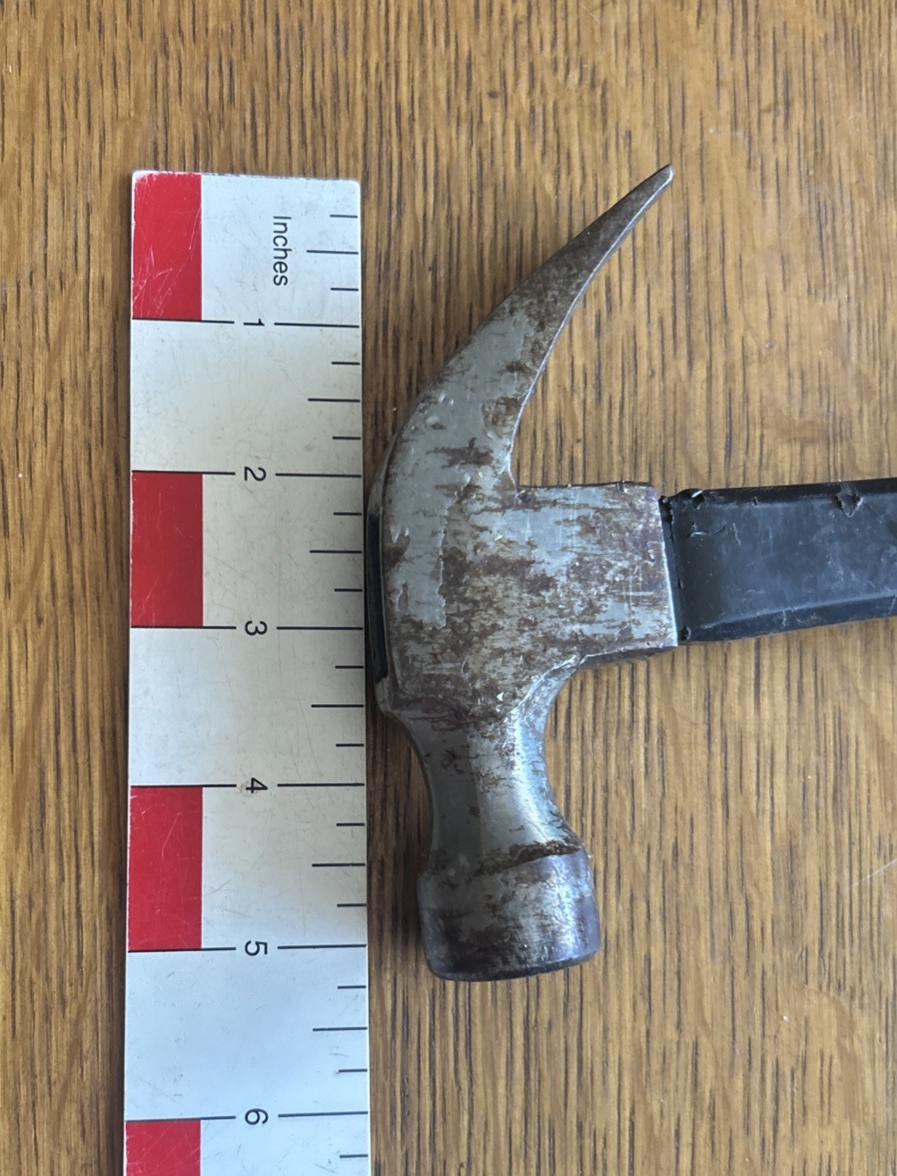 Black and Decker Claw Hammer with Fiberglass Handle