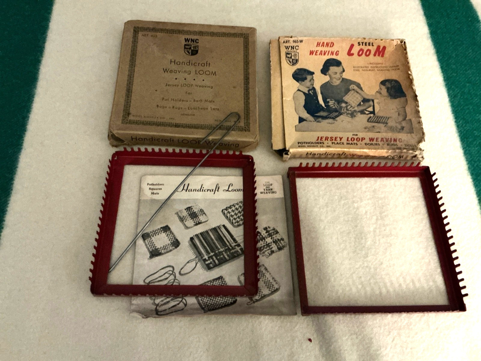 LOT of 2 WNC Wool Novelty Co. Handicraft Weaving Looms Red Metal