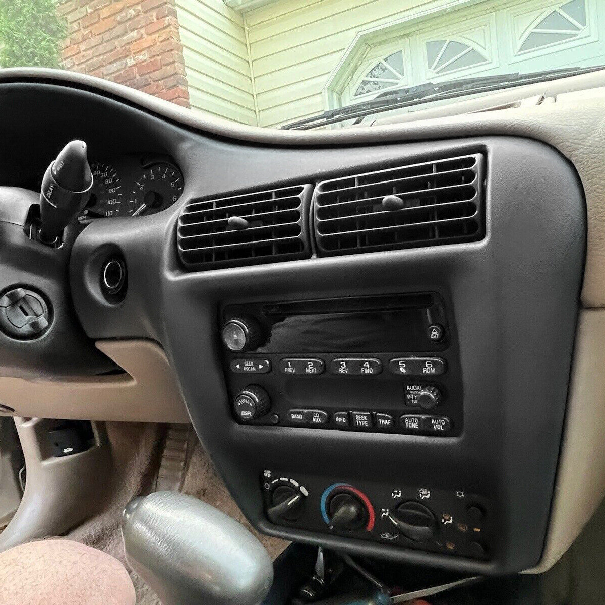 For 2000-2005 Chevy Cavalier Dash Panel Speedometer Trim Bezel Rep. for#22698064