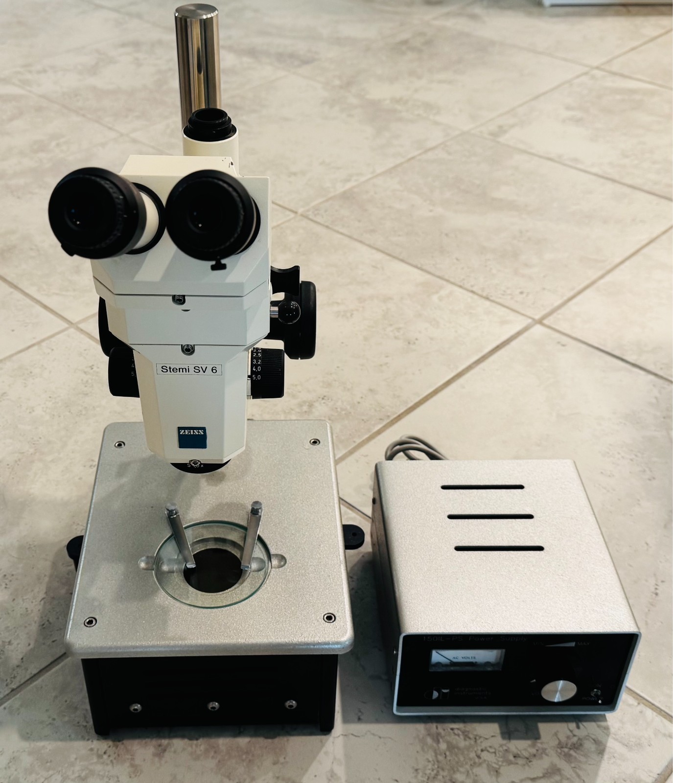 Zeiss Stemi SV6 Stereo Zoom Photo Camera Ready Microscope DI Power Supply & Base