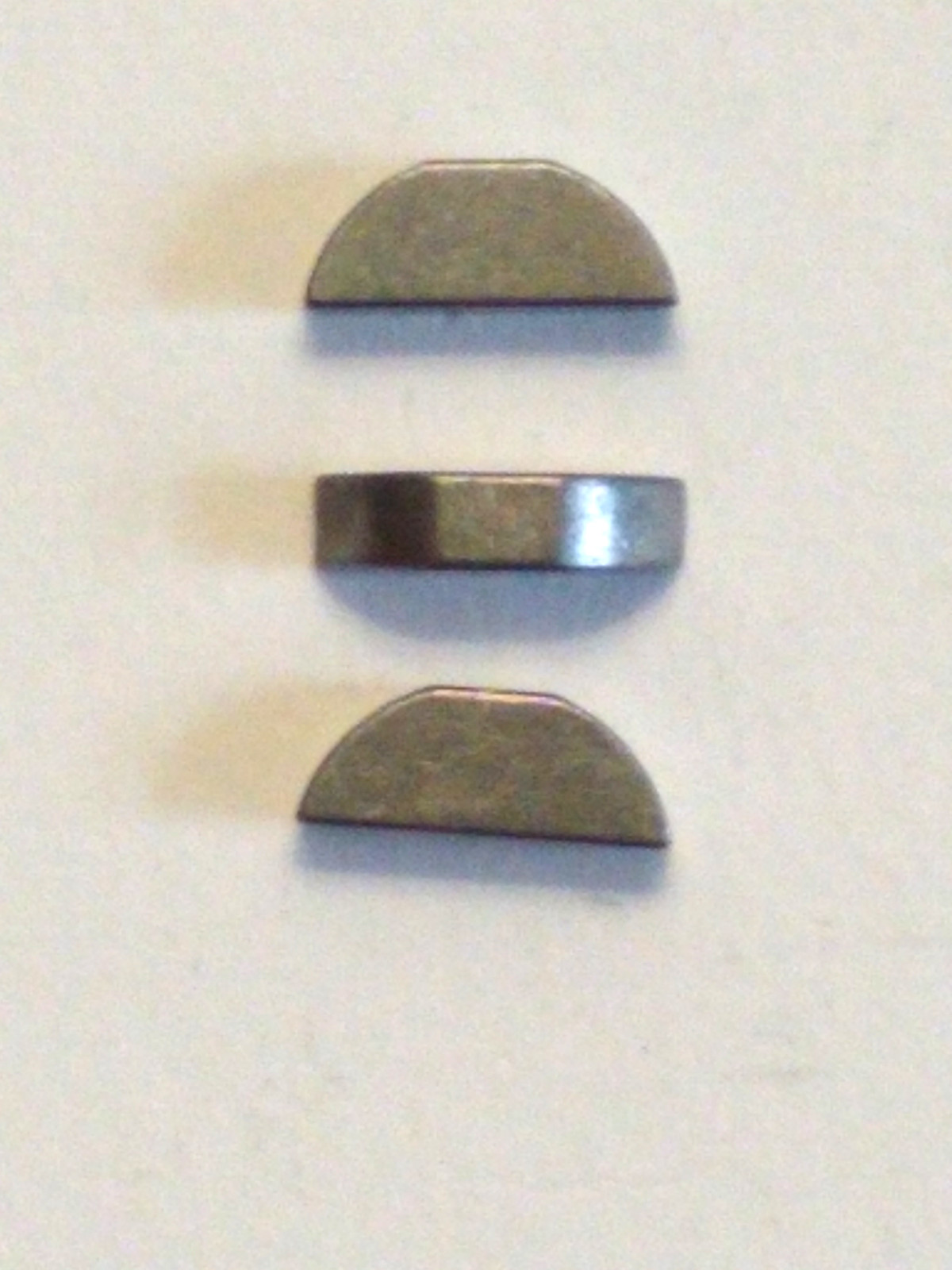 (#213)  1/8" x 3/8" Carbon Steel Woodruff Key Made in USA  10 Pcs.