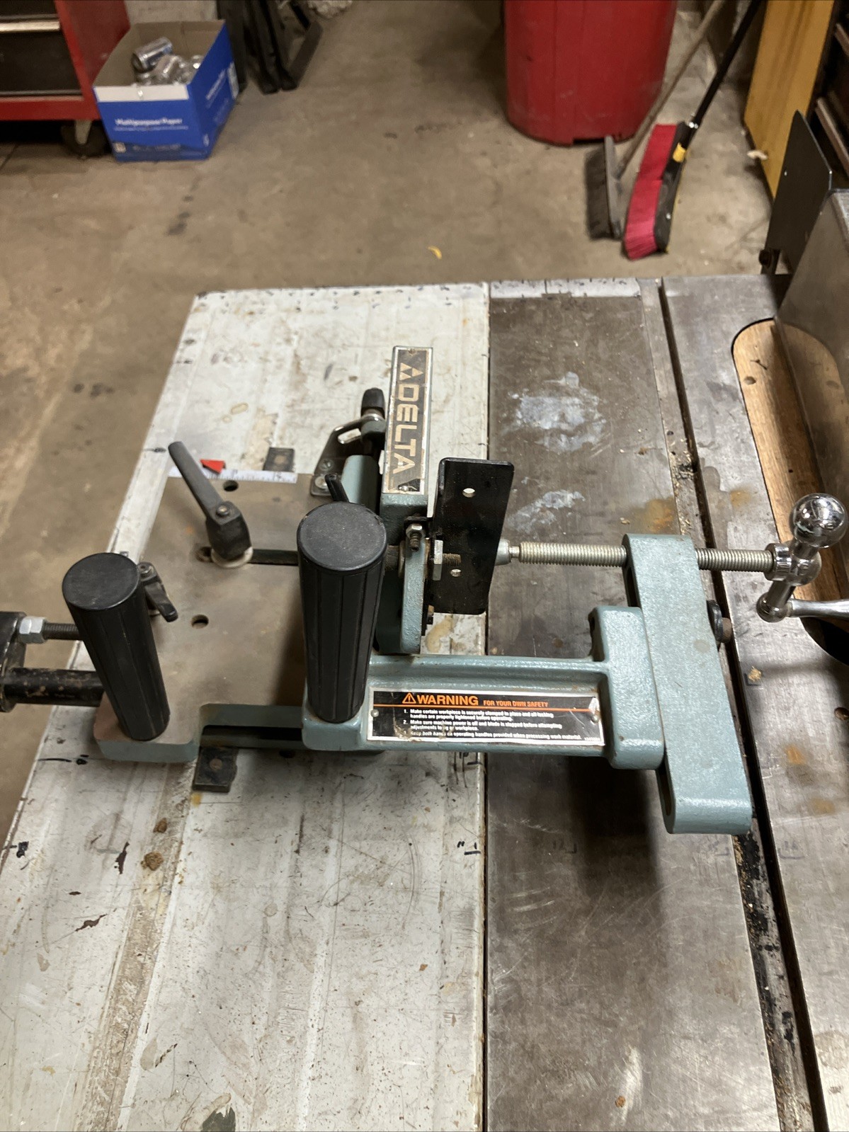 Delta tablesaw mortise and tenon jig