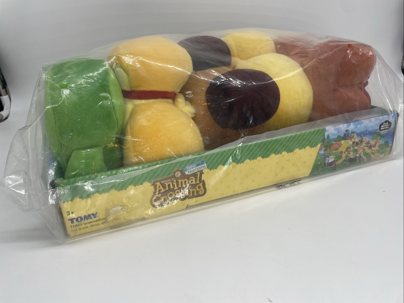 Club Mocchi Mocchi Nintendo Lot Of 5 Animal Crossing 6 Inch Plush NWT w/Tray