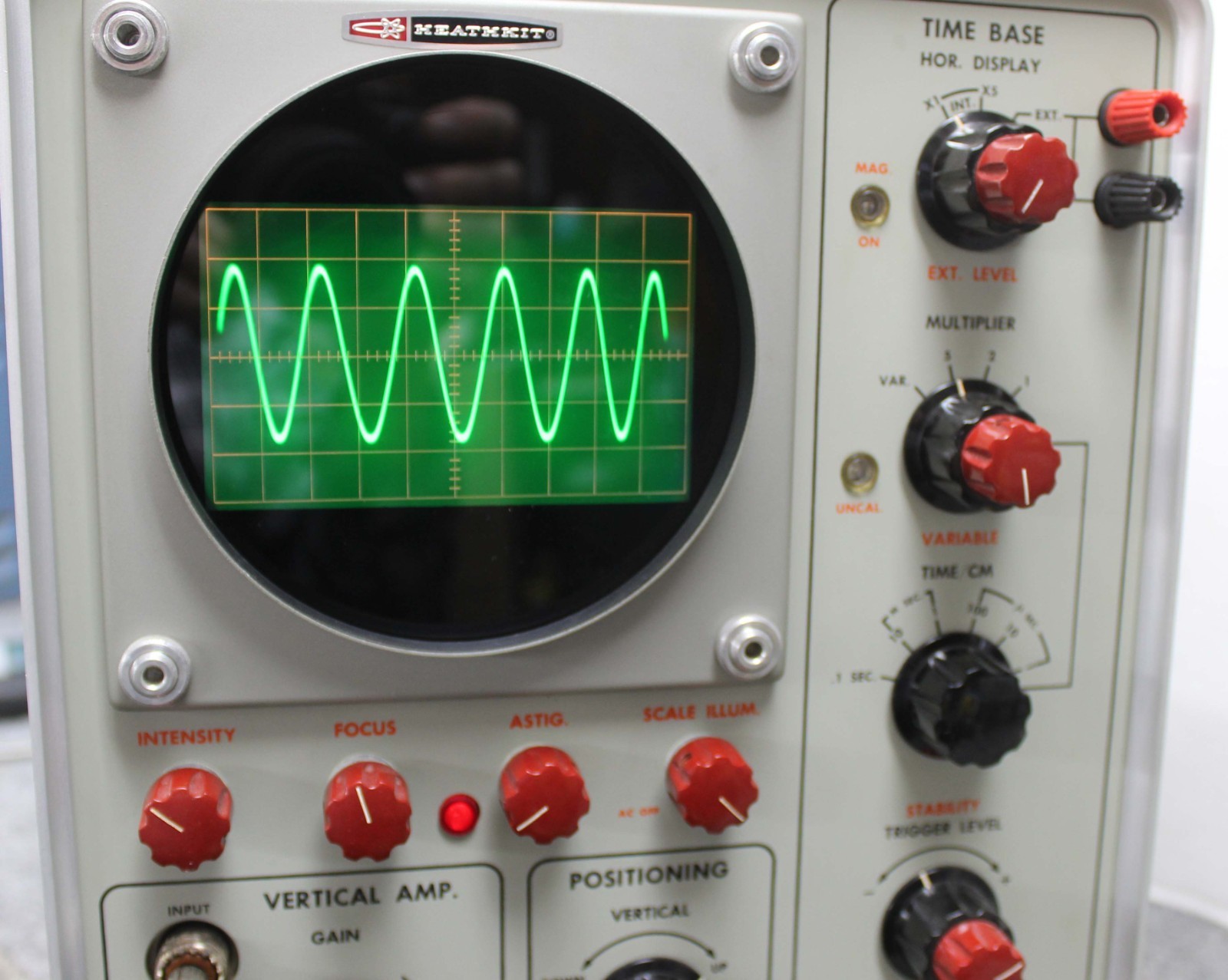 HEATHKIT 10-14 LAB OSCILLOSCOPE