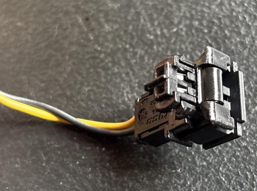 BMW M3 BST X5 Battery Terminal SRS SIDE WIRE PLUG E82 E90 E92 E87 E70