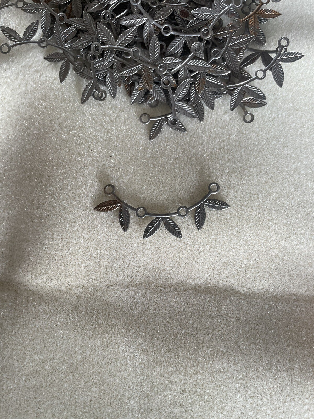 (50) lot metal leaves for craft findings, 1 7/8" wide