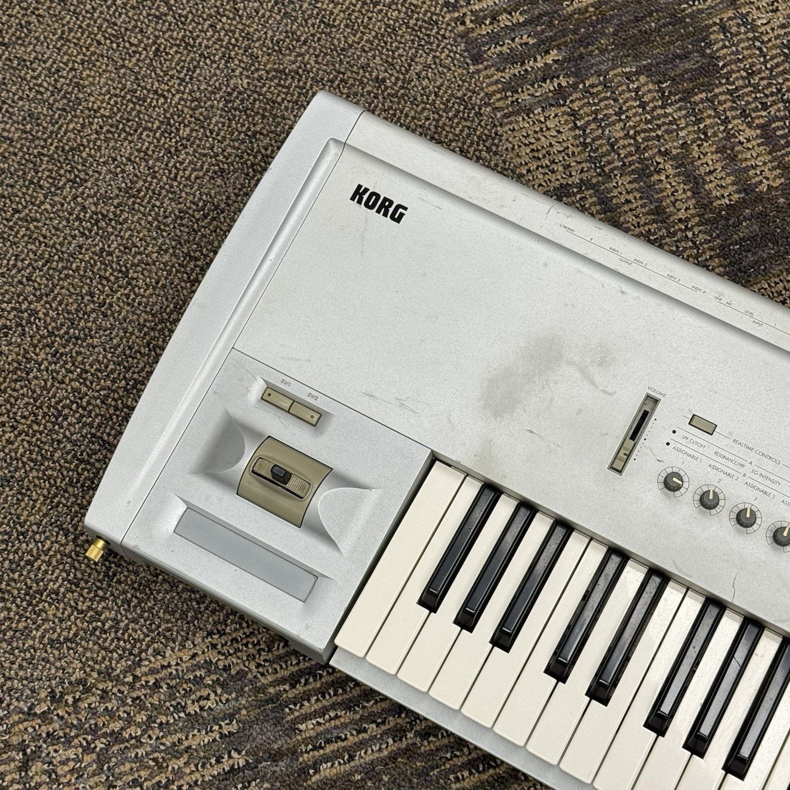 KORG TRITON Pro Synthesizer Keyboard Music Workstation Sampler