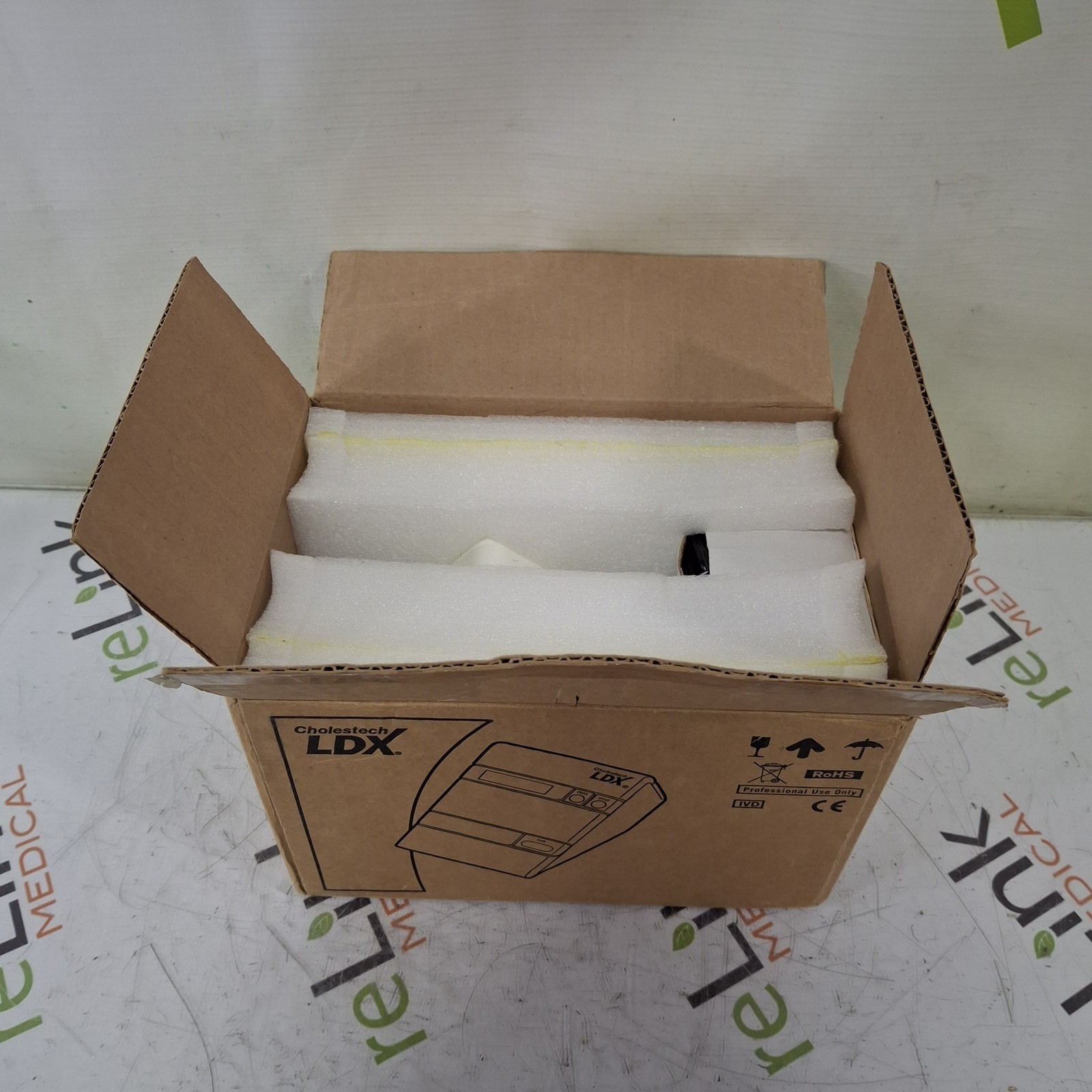 Cholestech LDX Cholesterol Analyzer