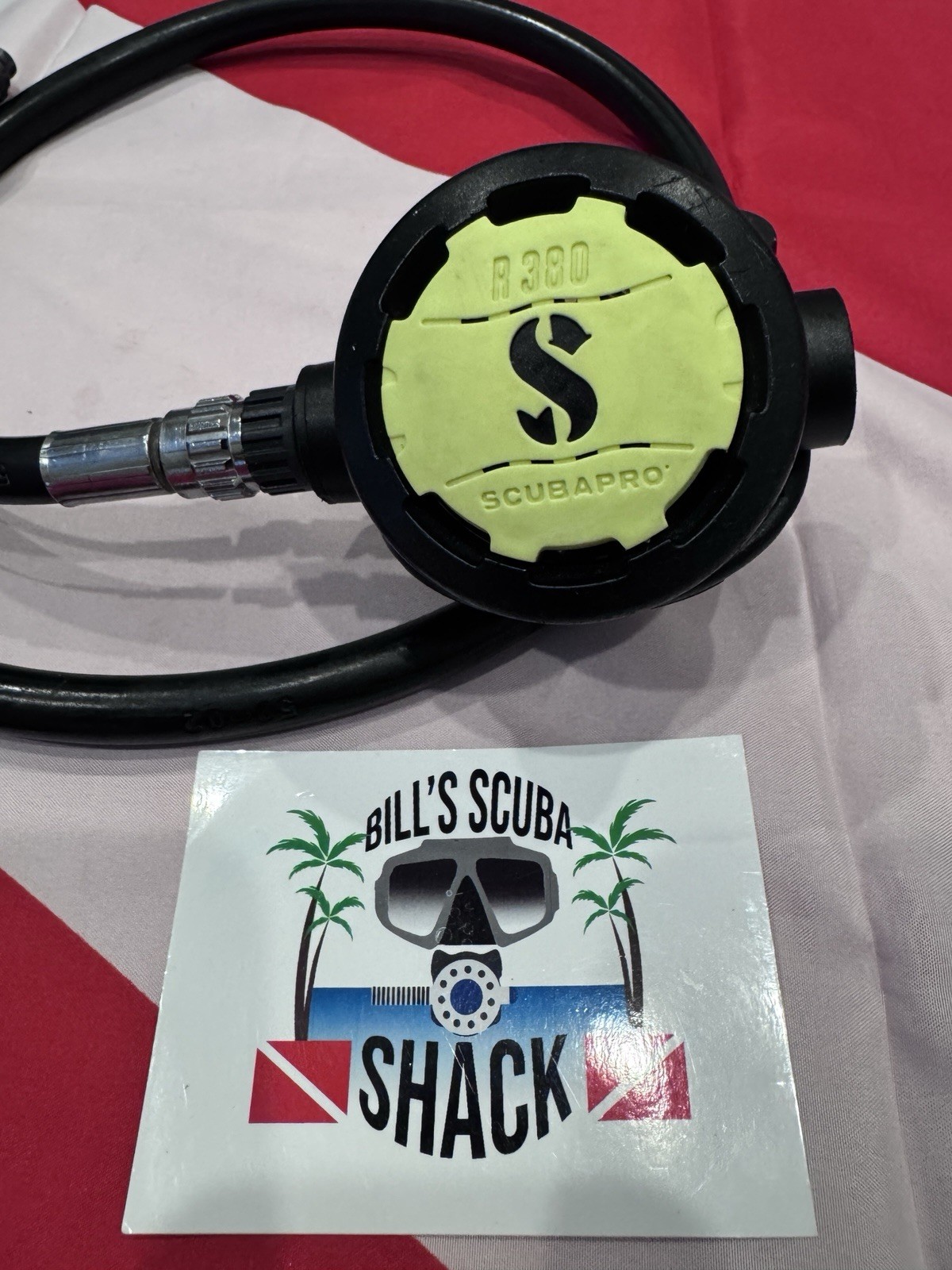 SCUBAPRO R380 YELLOW OCTO REGULATOR WAY COOL!
