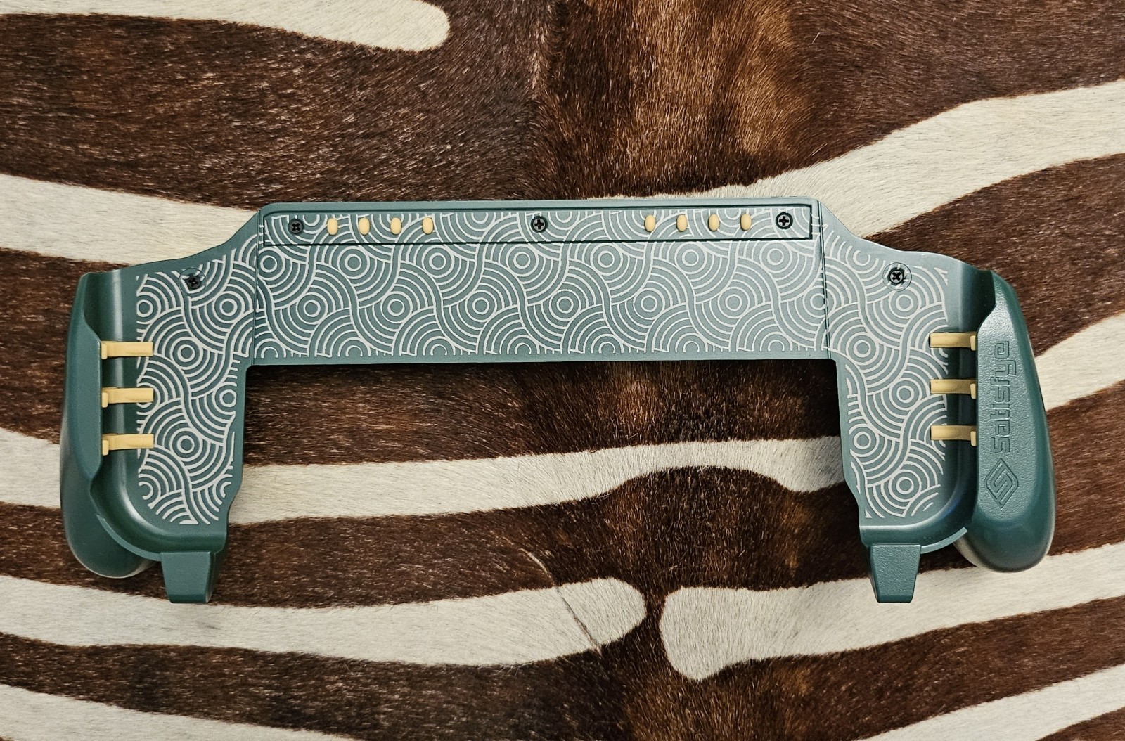 Satisfye ZenGrip Pro Mythic Limited Edition Switch Grip & Case