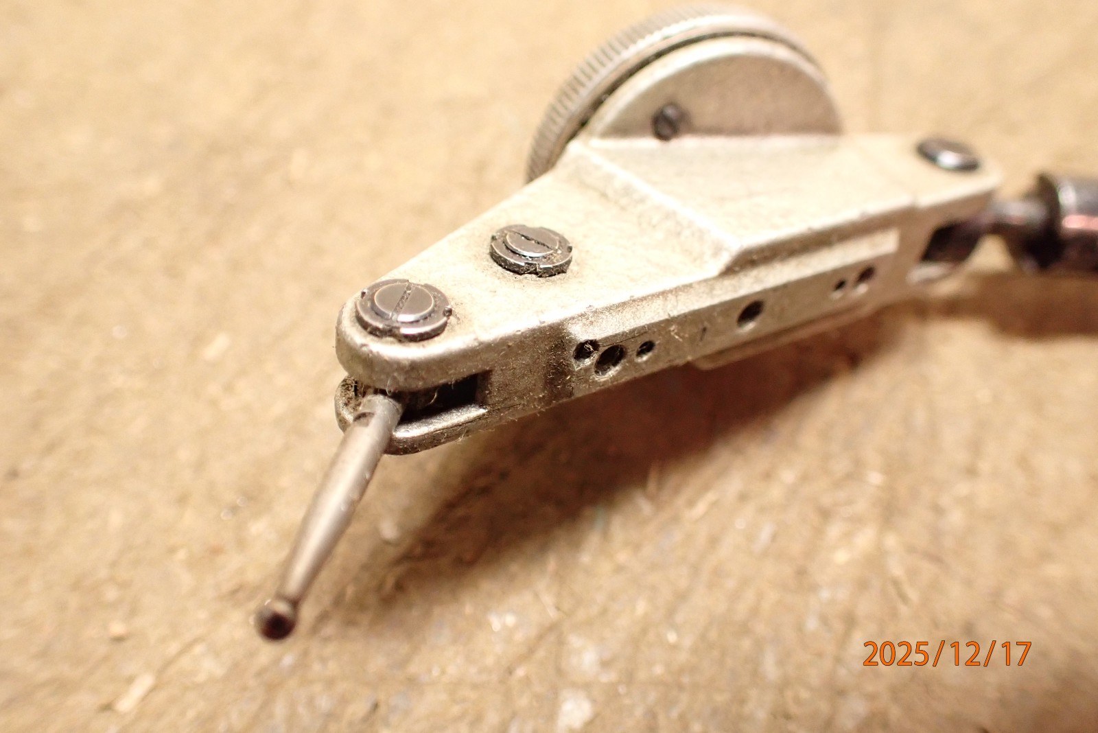 OLDER SWISS MADE INTERAPID DIAL TEST INDICATOR 312B-2 ; .0005 WITH MOUNT ARM
