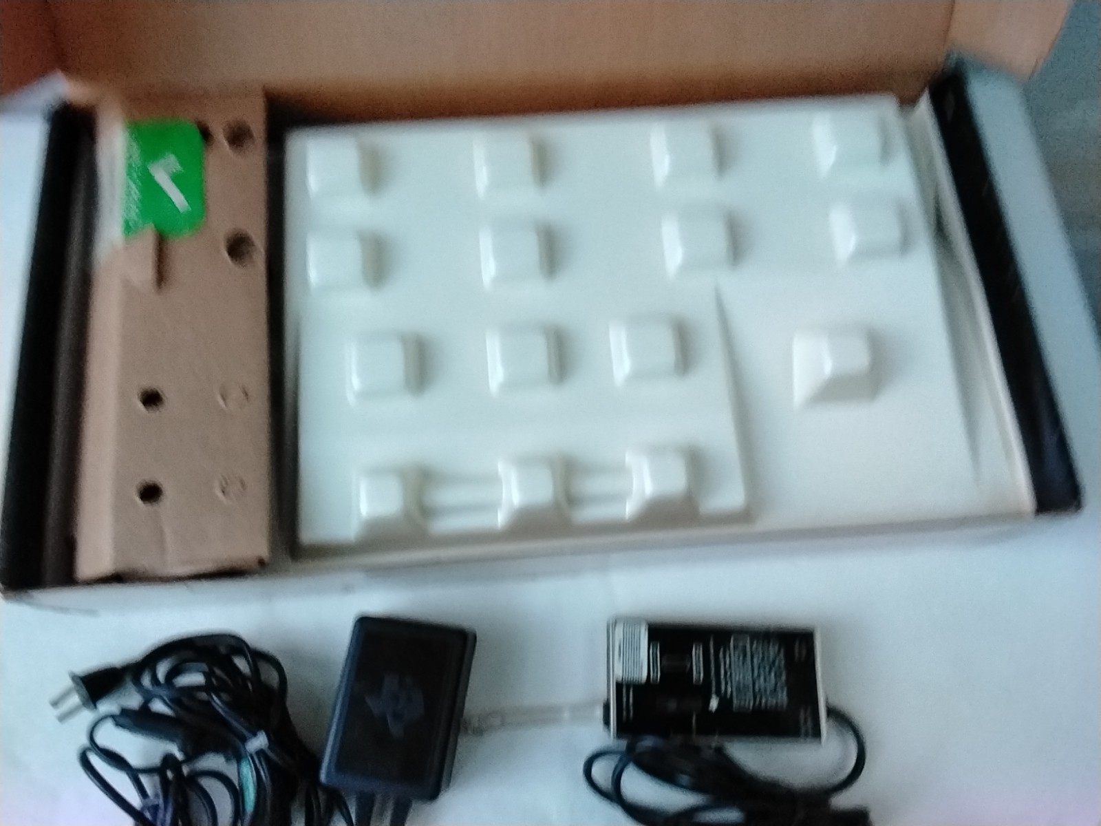 T1 – 99/4A Computer Pwr Cord Video Modulator Munch Man Video Game Untested