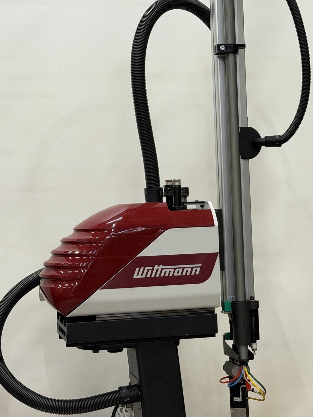 Wittmann WP80 Sprue Picker Robot 2016 NOS w/ Net8 Pendant Control Not Installed