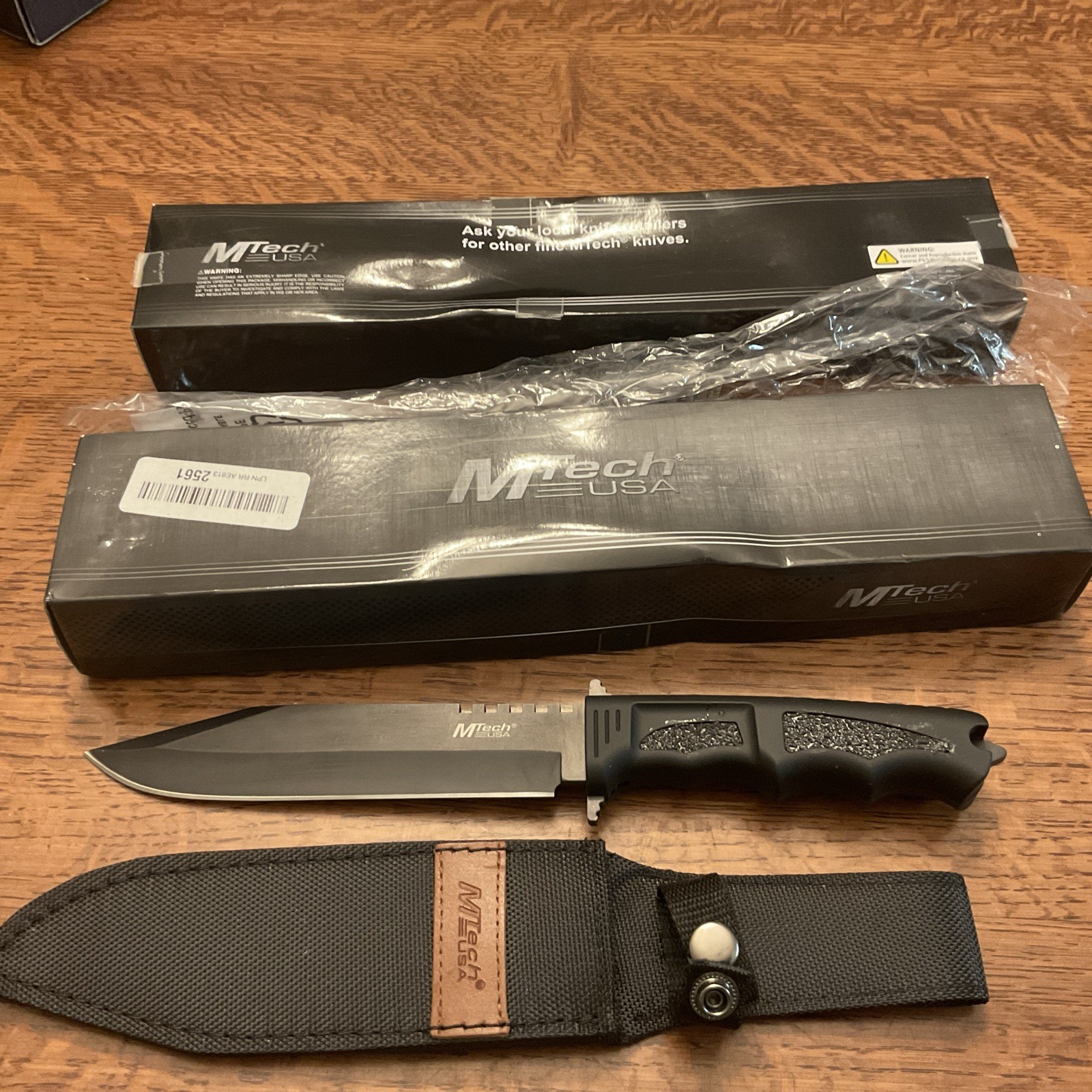 MT-086 fixed blade knife With Sheath……..