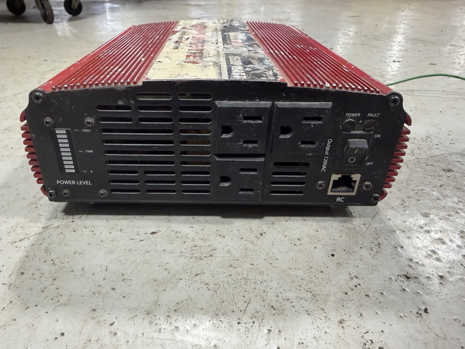 Vector VEC050D 1500 Watt AC Power Inverter Maxx SST Technology