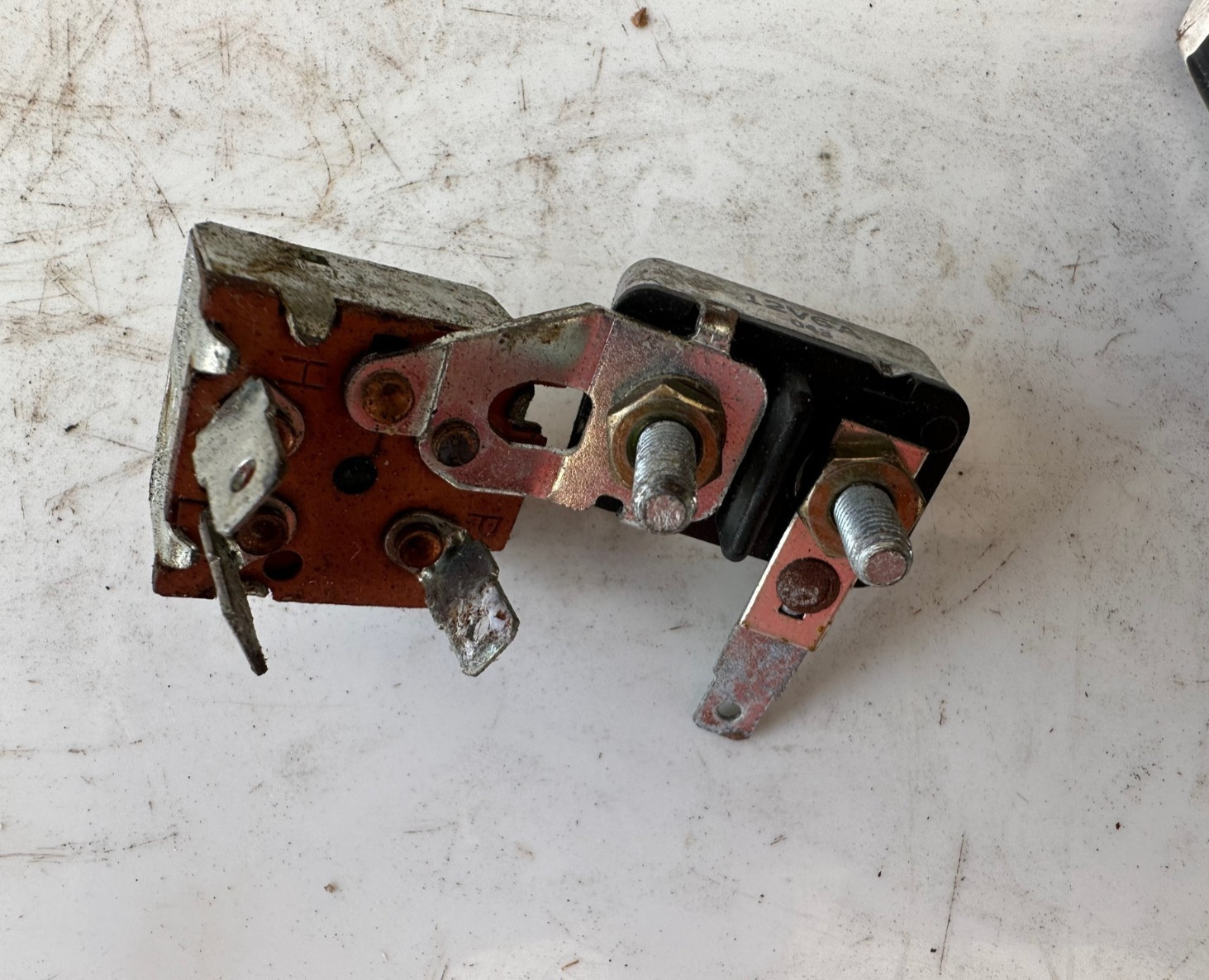 John Deere AR64992 Rotary Switch -B-