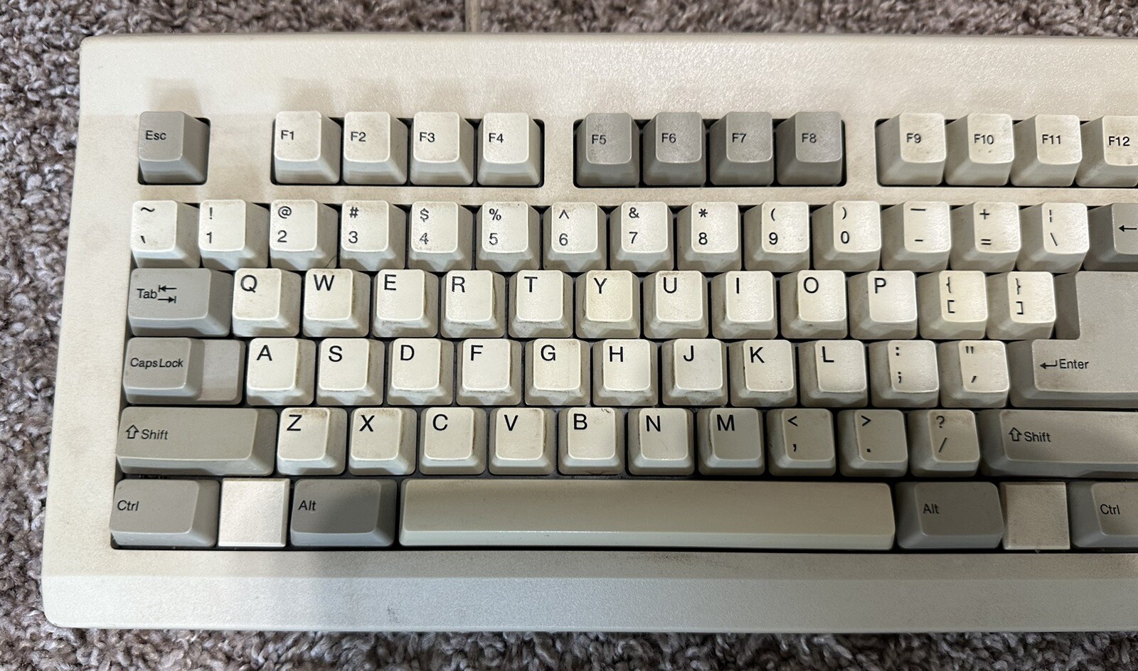 Datacomp Electronics Vintage Keyboard DFK121A08