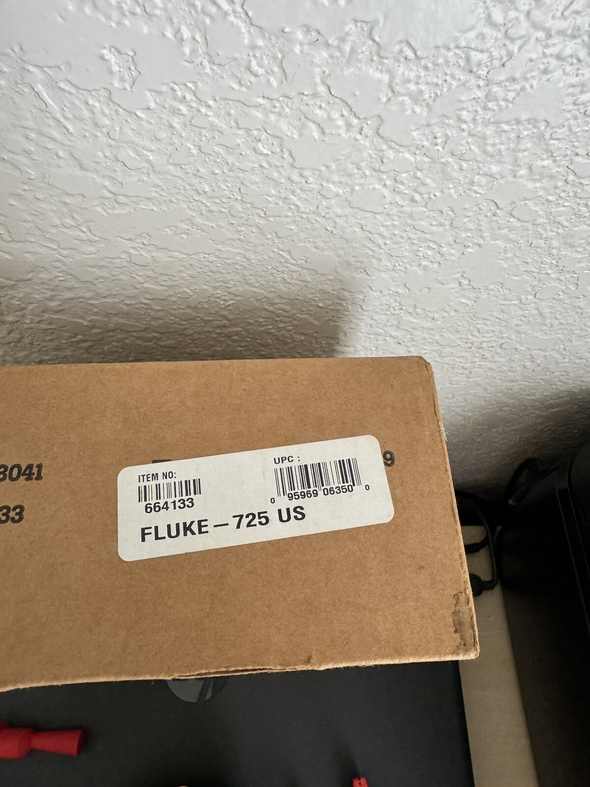 FLUKE 725 MULTIFUNCTION PROCESS CALIBRATOR W / FACTORY BOX -EXCELLENT CONDITION