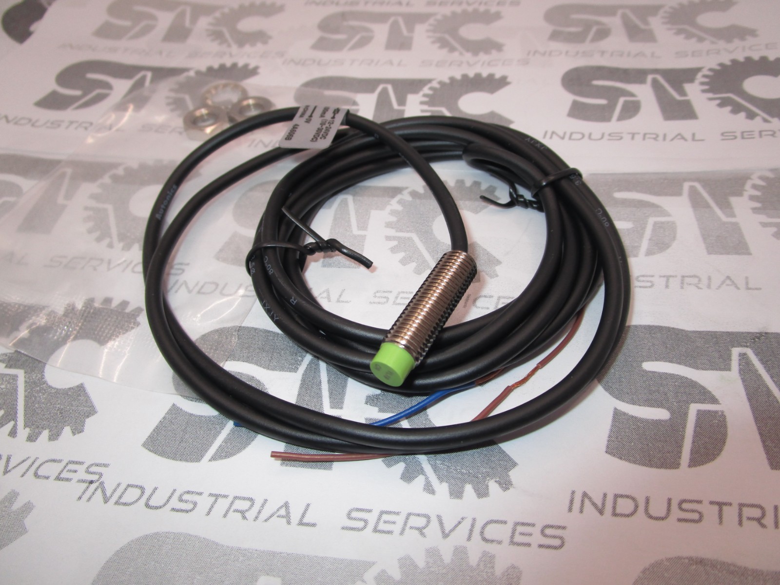 PRT08-2DO Genuine AUTONICS Inductive sensor FAST SHIPPING