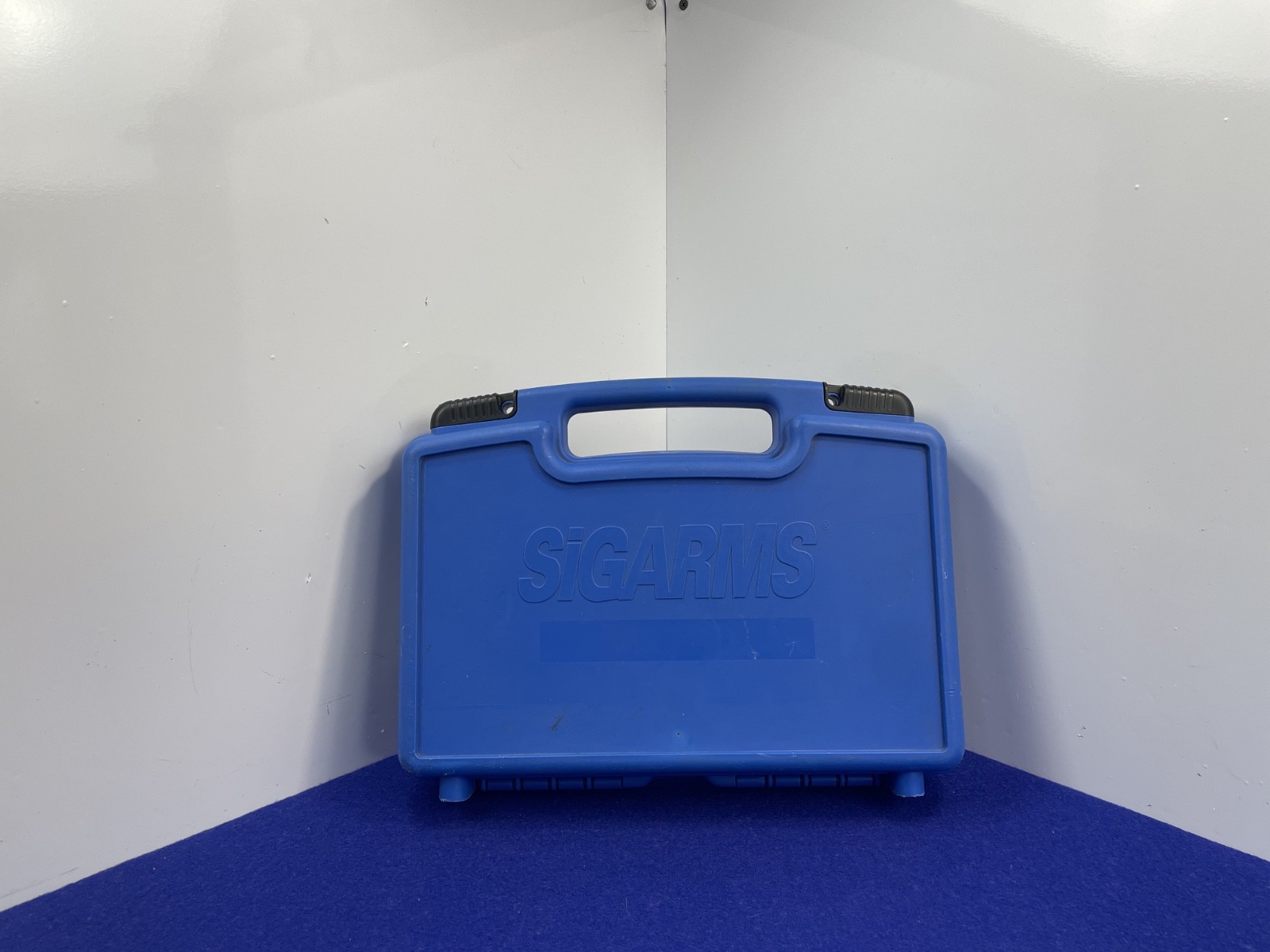 SIGARMS Factory-Original Blue Hard Case With Foam Interior