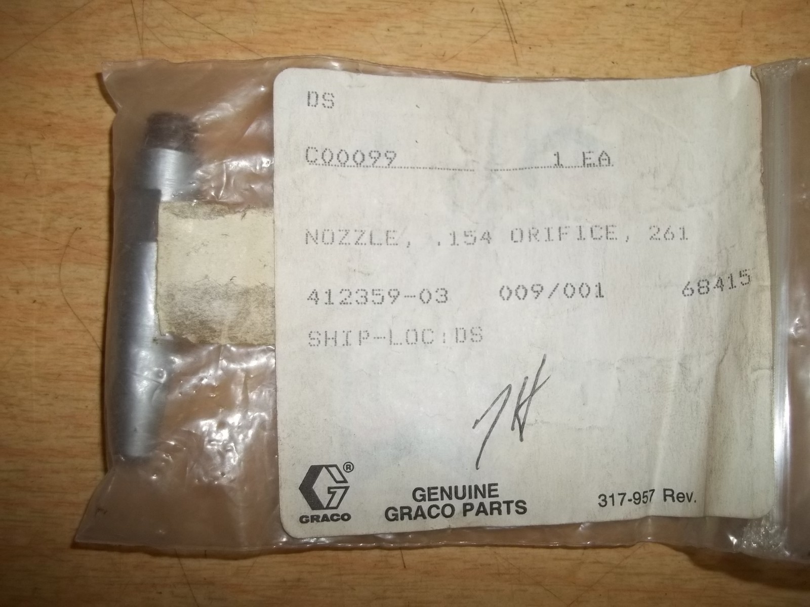 NEW Graco Nozzle C00099 *FREE SHIPPING*