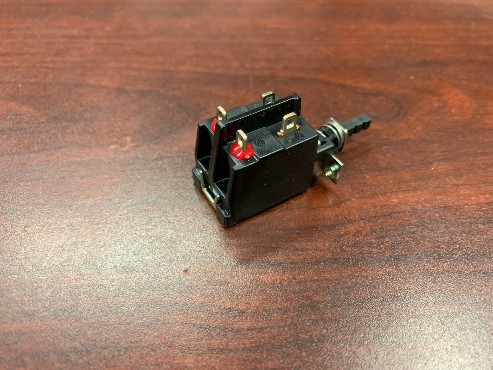 Canal Electronic Pushbutton Switch PSD-1 4T8N 8A 250VAC
