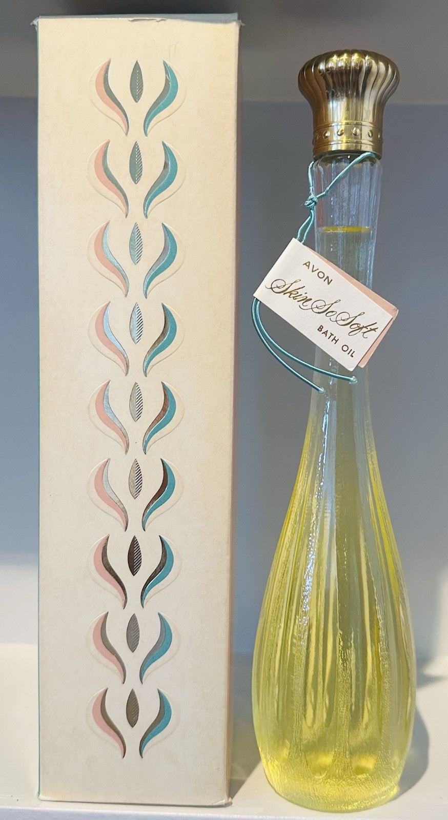 Vintage Avon Skin So Soft Bath Oil 6 fl oz Glass Bottle New Old Stock, PRISTINE