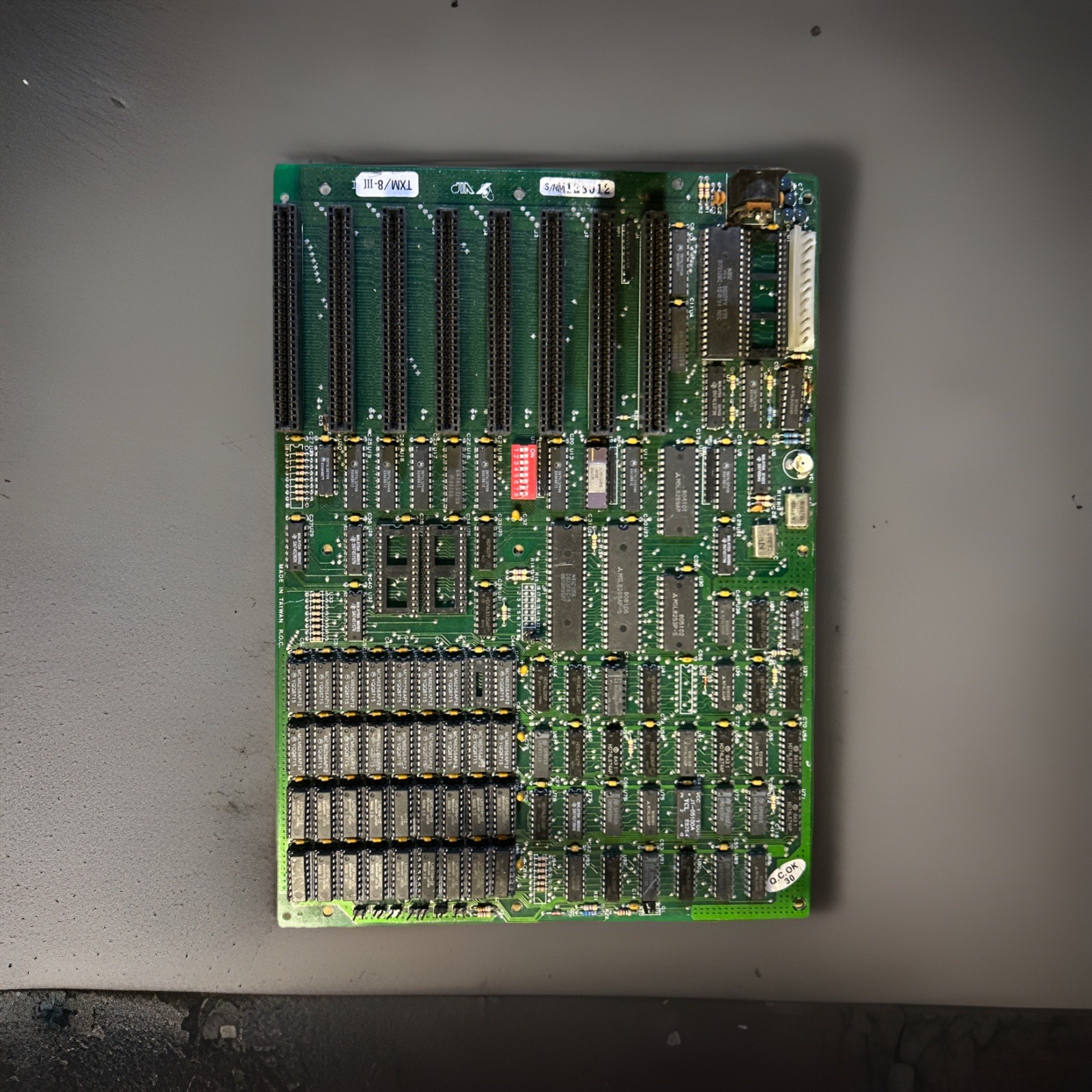 Vintage Apollo VIP TXM 8-III 8 Bit 8088 Mother Board.
