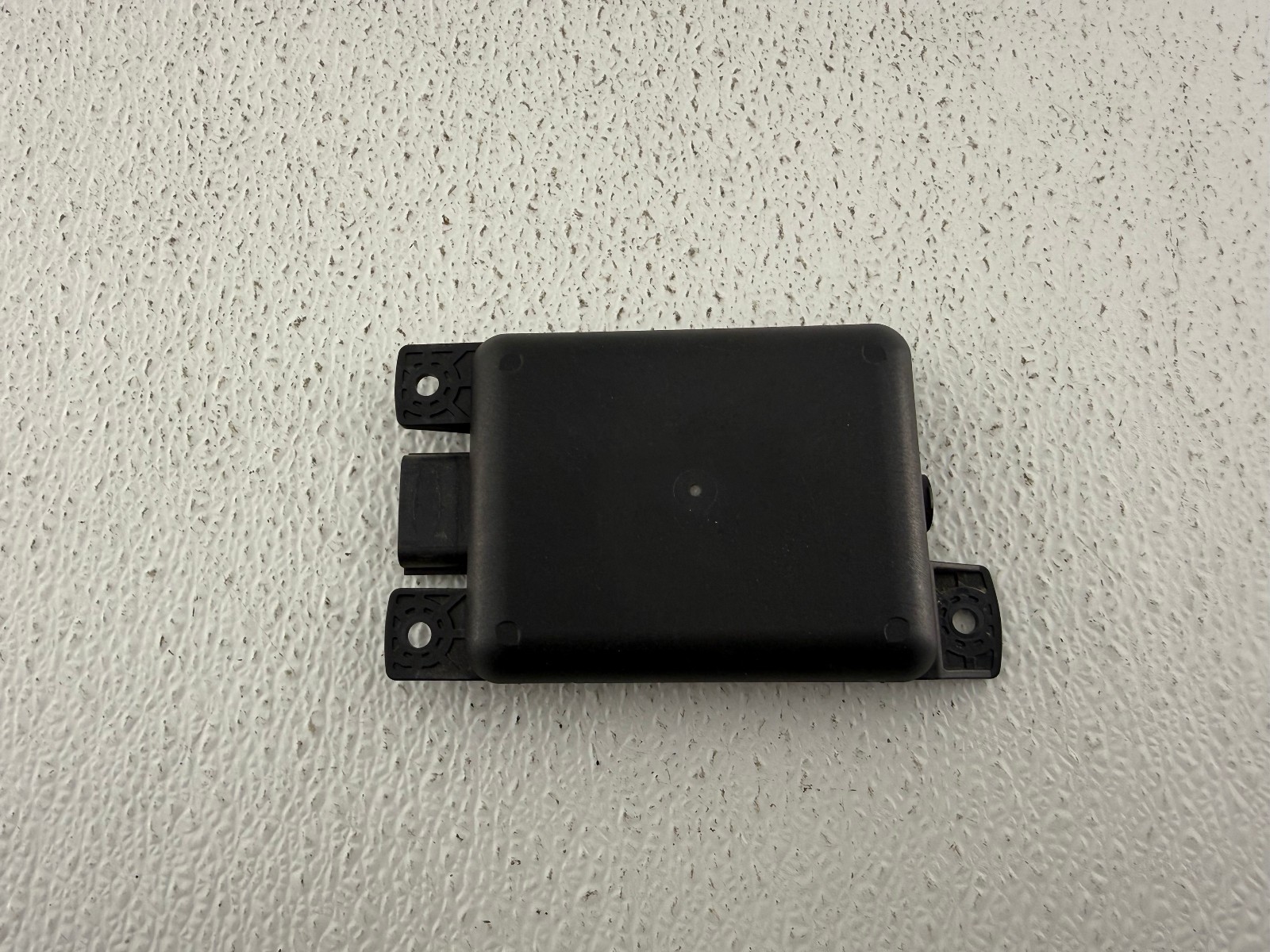 OEM | 2018 - 2021 Chevy Traverse Blind Spot Radar Sensor